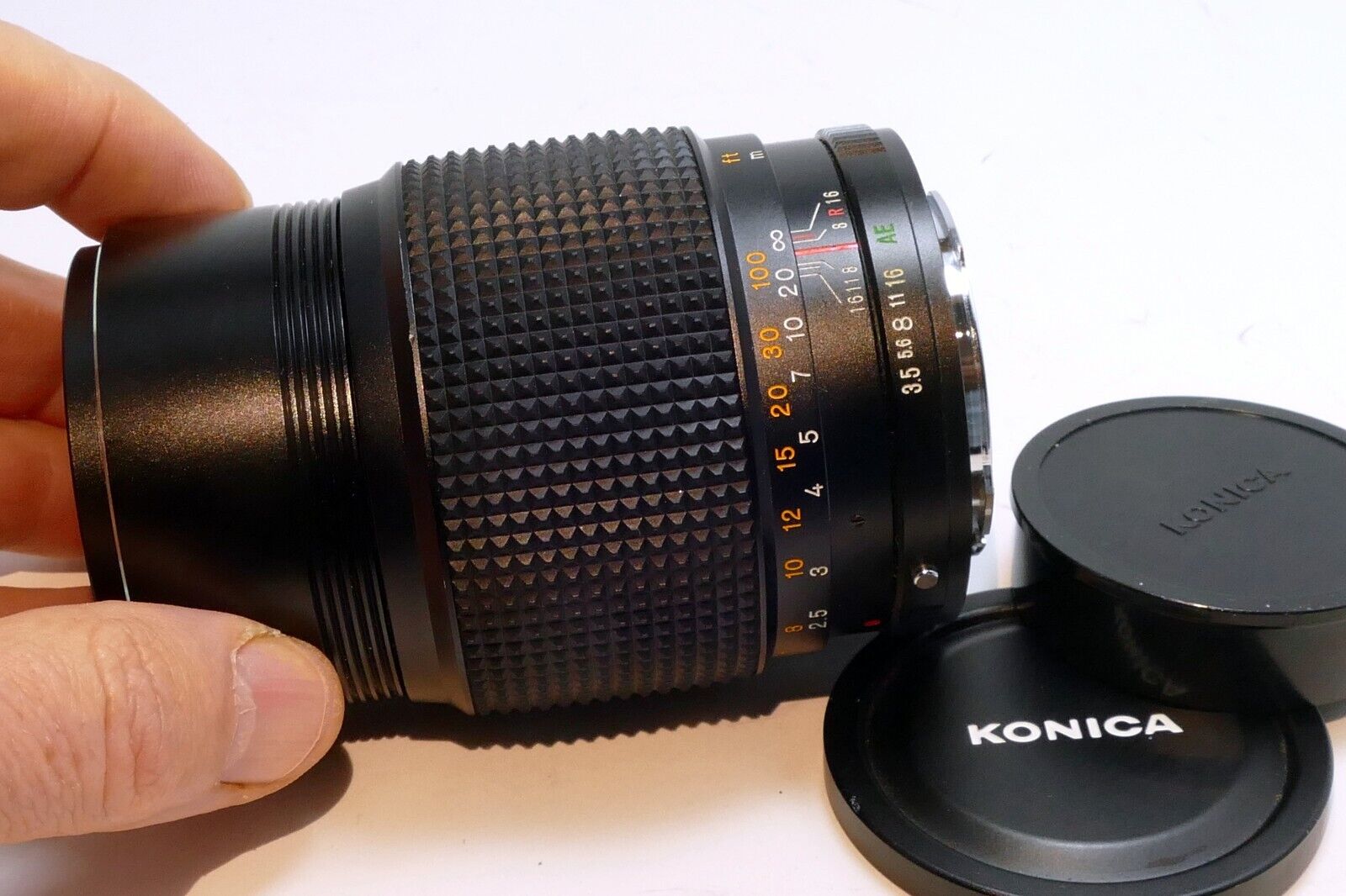 Konica 135mm F/3.5 Hexar AR Mount Lens w/ caps telephoto - Mint condition