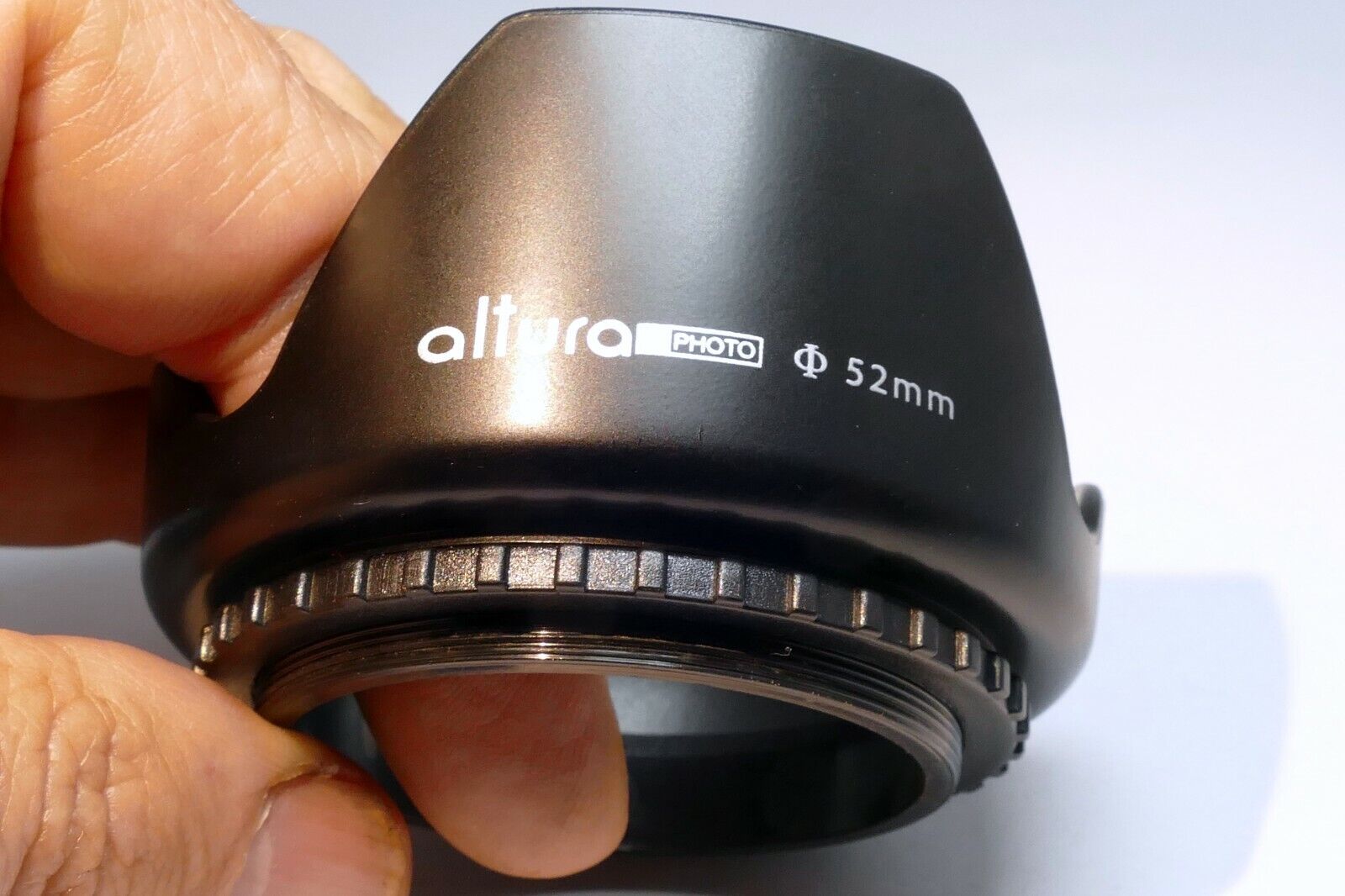 Altura 52mm Lens Hood Tulip Shade Threaded type for 18-55mm VR 50mm f1.8