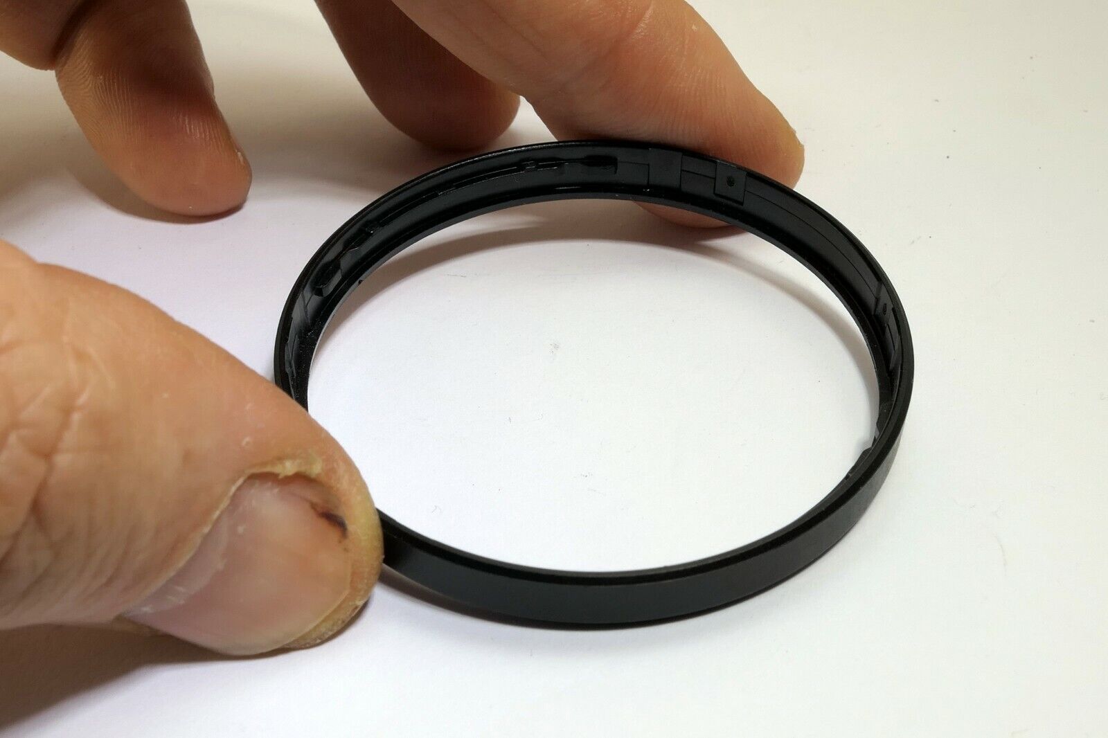 53mm OD ring for lens twist on inside.