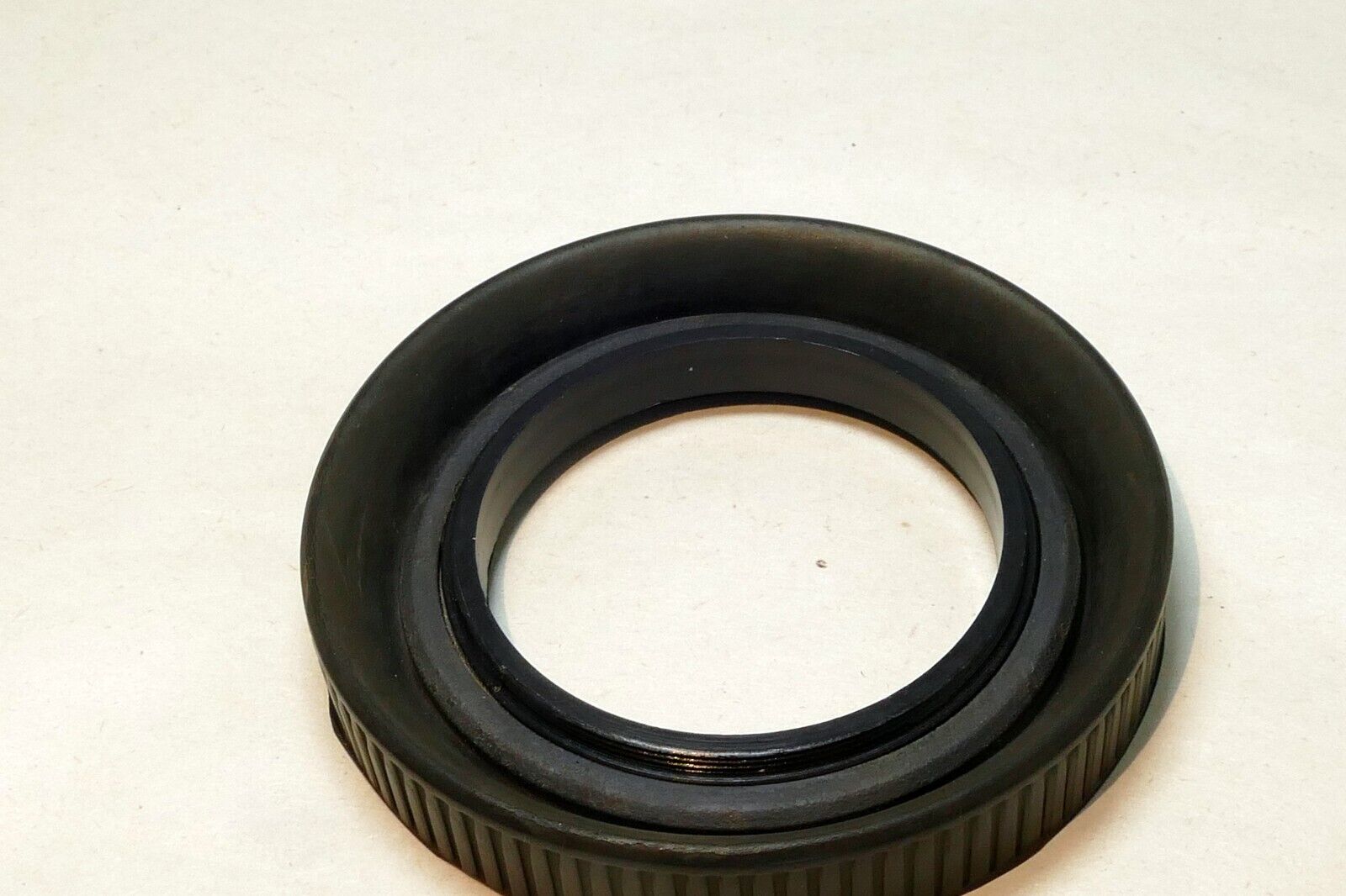 Rubber collapsible 52mm Lens Hood Shade for 50mm f2 f1.7 lenses