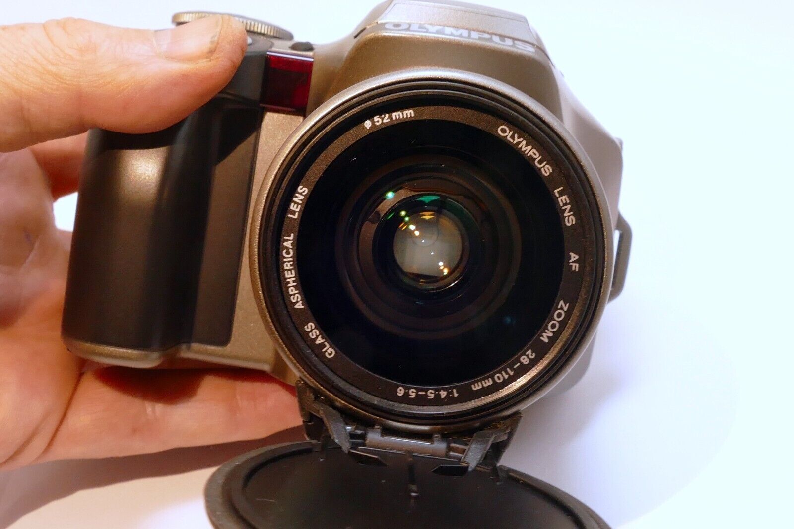 Olympus IS-30 DLX 28-110mm Zoom Lens High-Power Twin Flash Camera