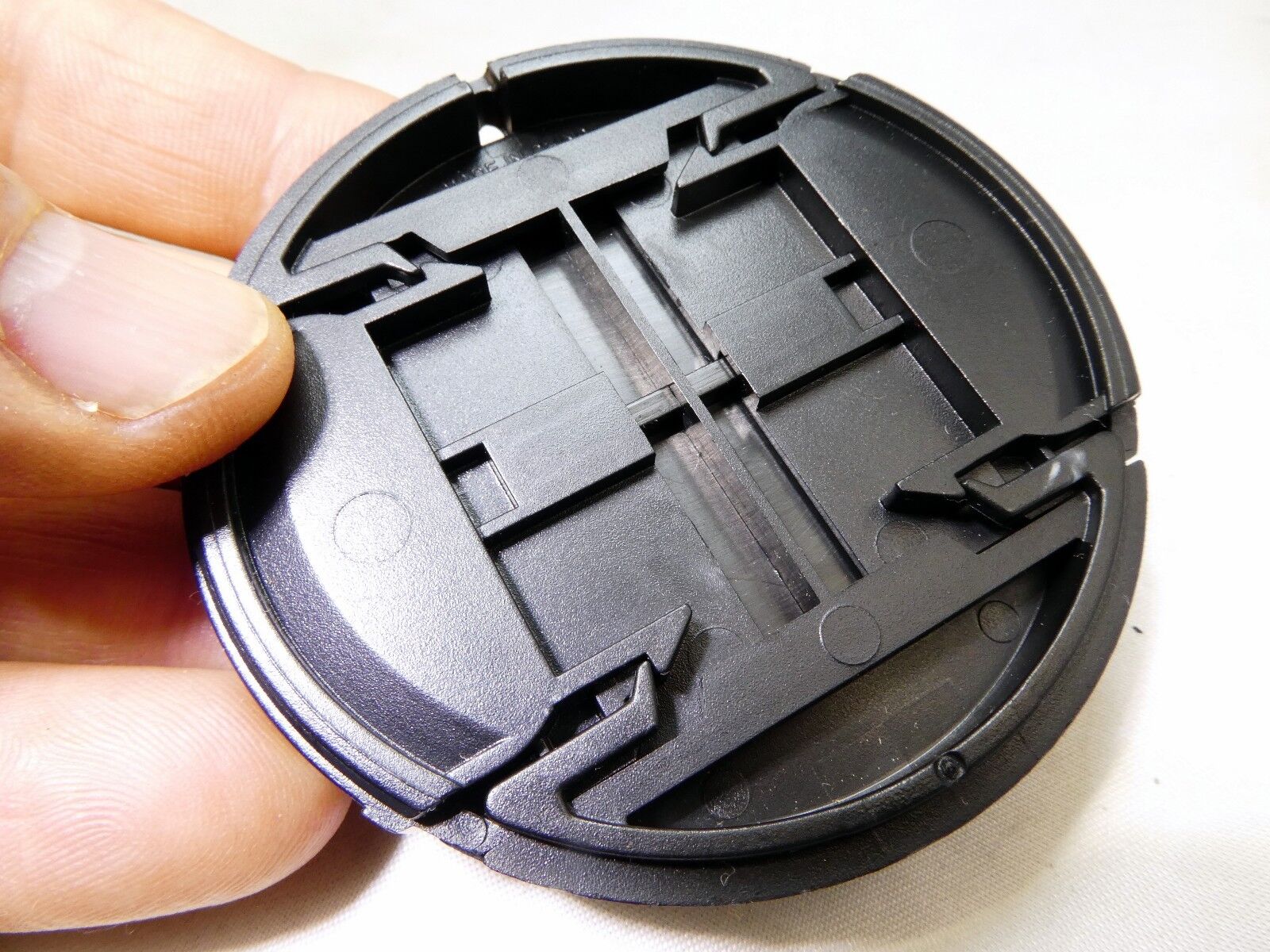 Promaster Front Lens Cap 67mm snap on type