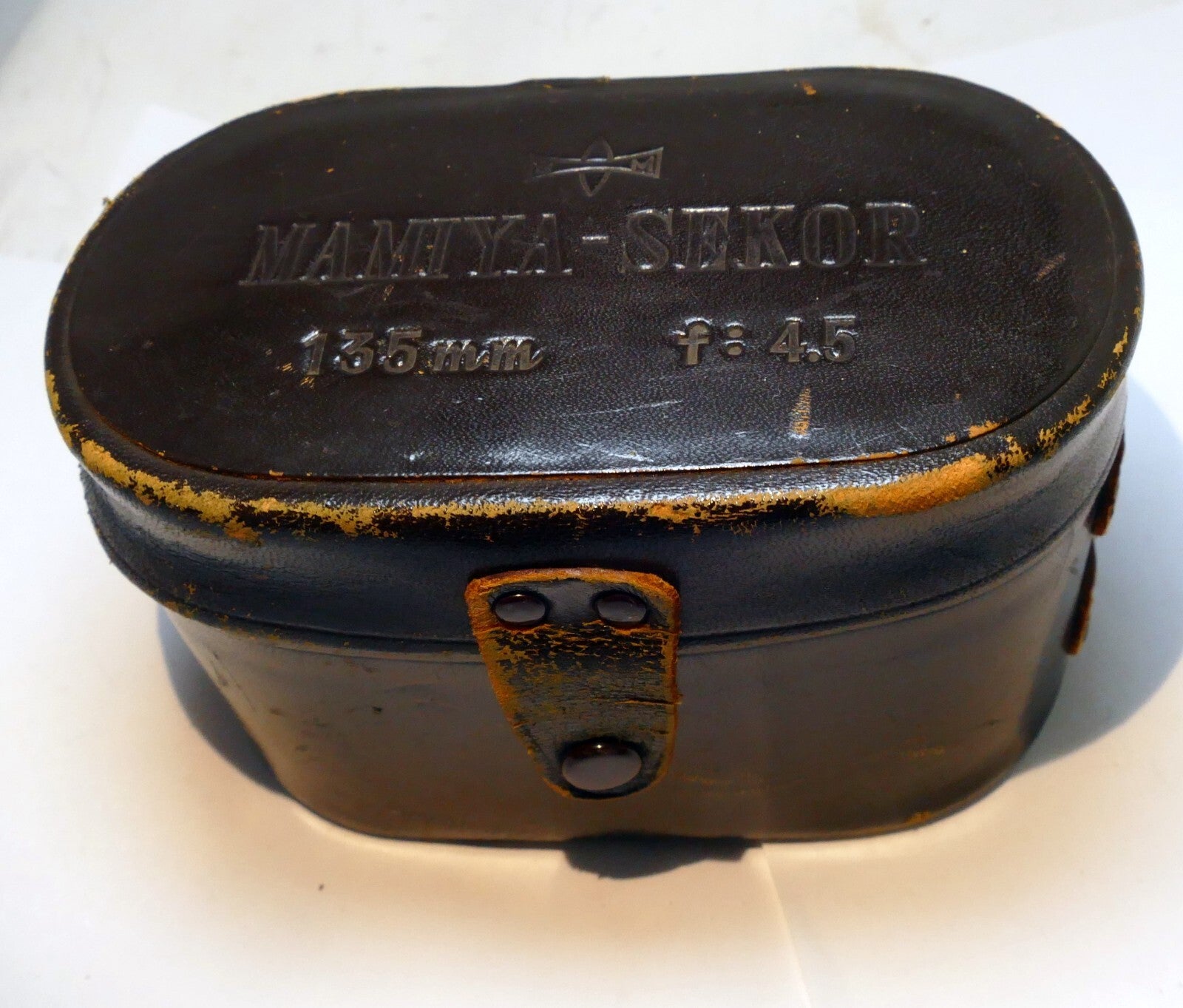 Mamiya Lens case for Sekor 135mm f4.5 hard case  for TLR  lenses