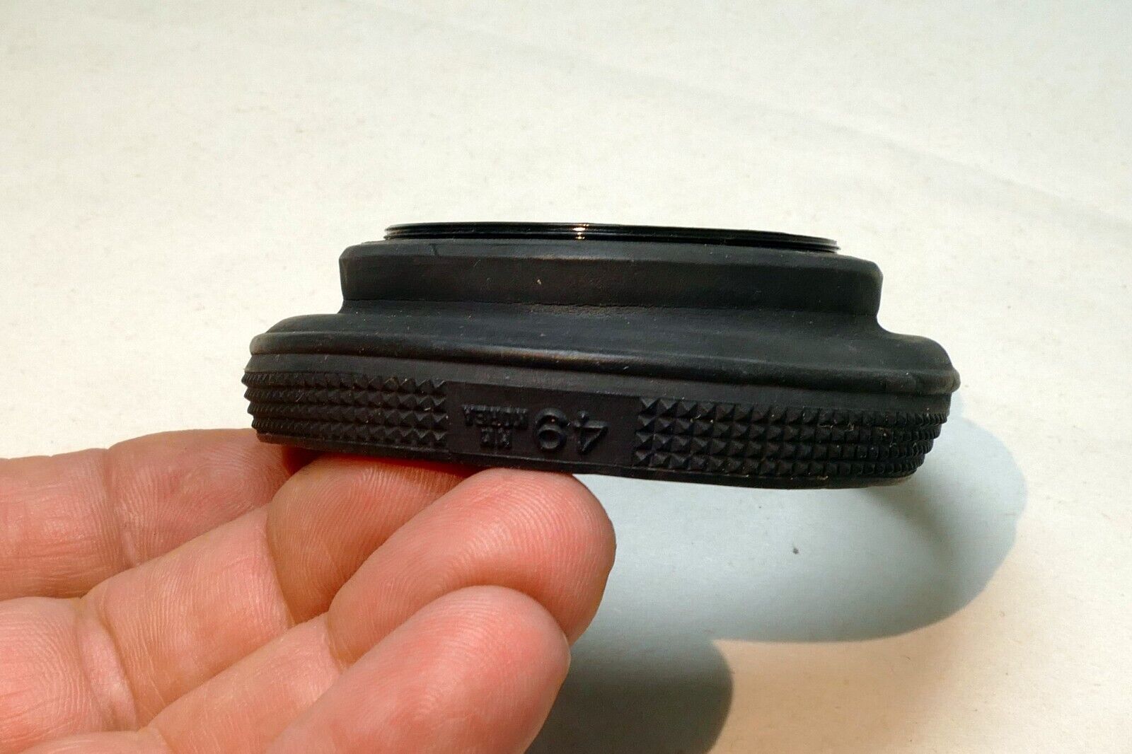 49mm Lens Shade rubber - poor condition threaded