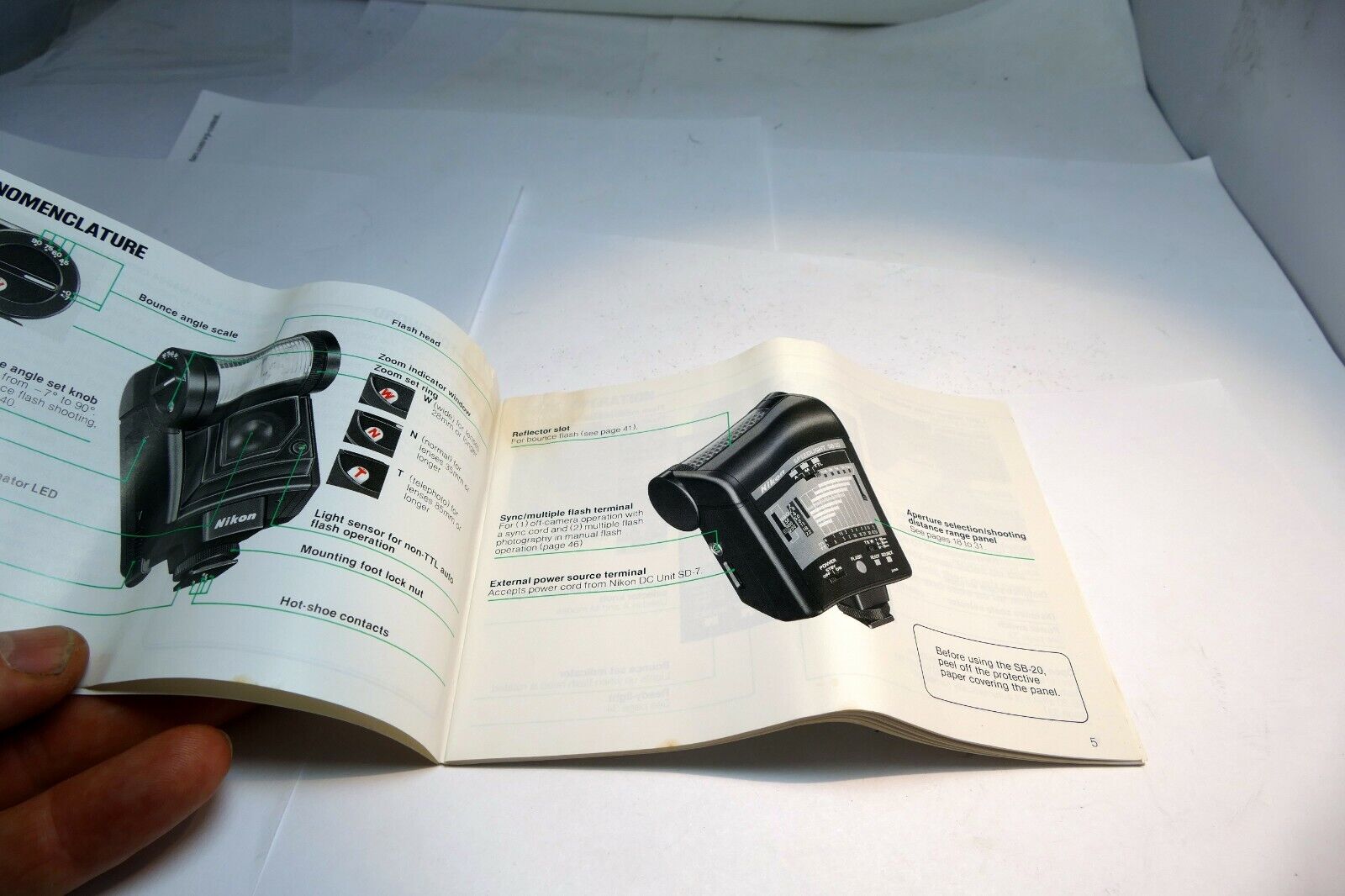 Nikon SB-20 Autofocus Speedlight Flash  Instruction Manual Guide (EN)