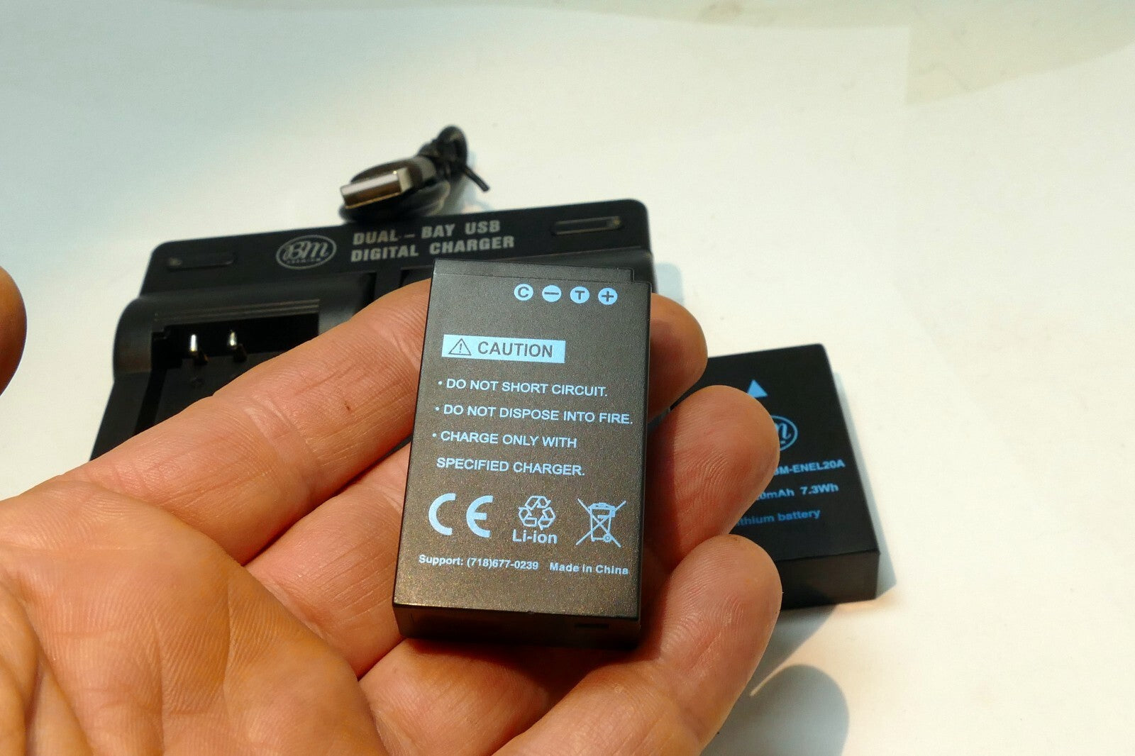 DUAL charger w/2 x EN-EL20a battery replacement for camera 1 V3 Mirrorless