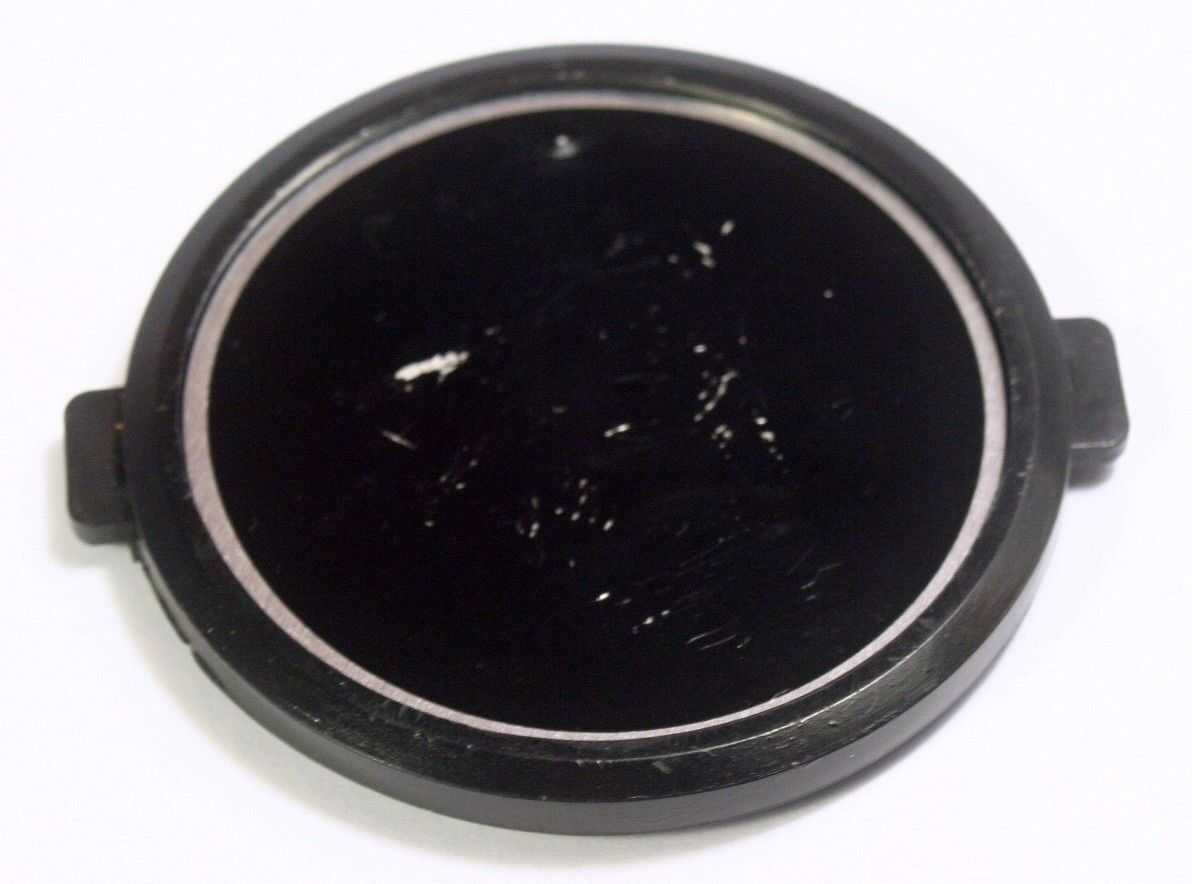Vintage Front lens cap 52mm Snap on type