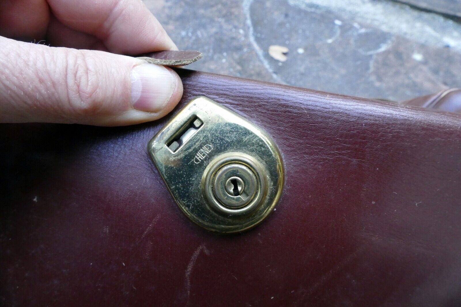 Cheney Genuine Leather Hard Case Camera antique messenger bag made in England