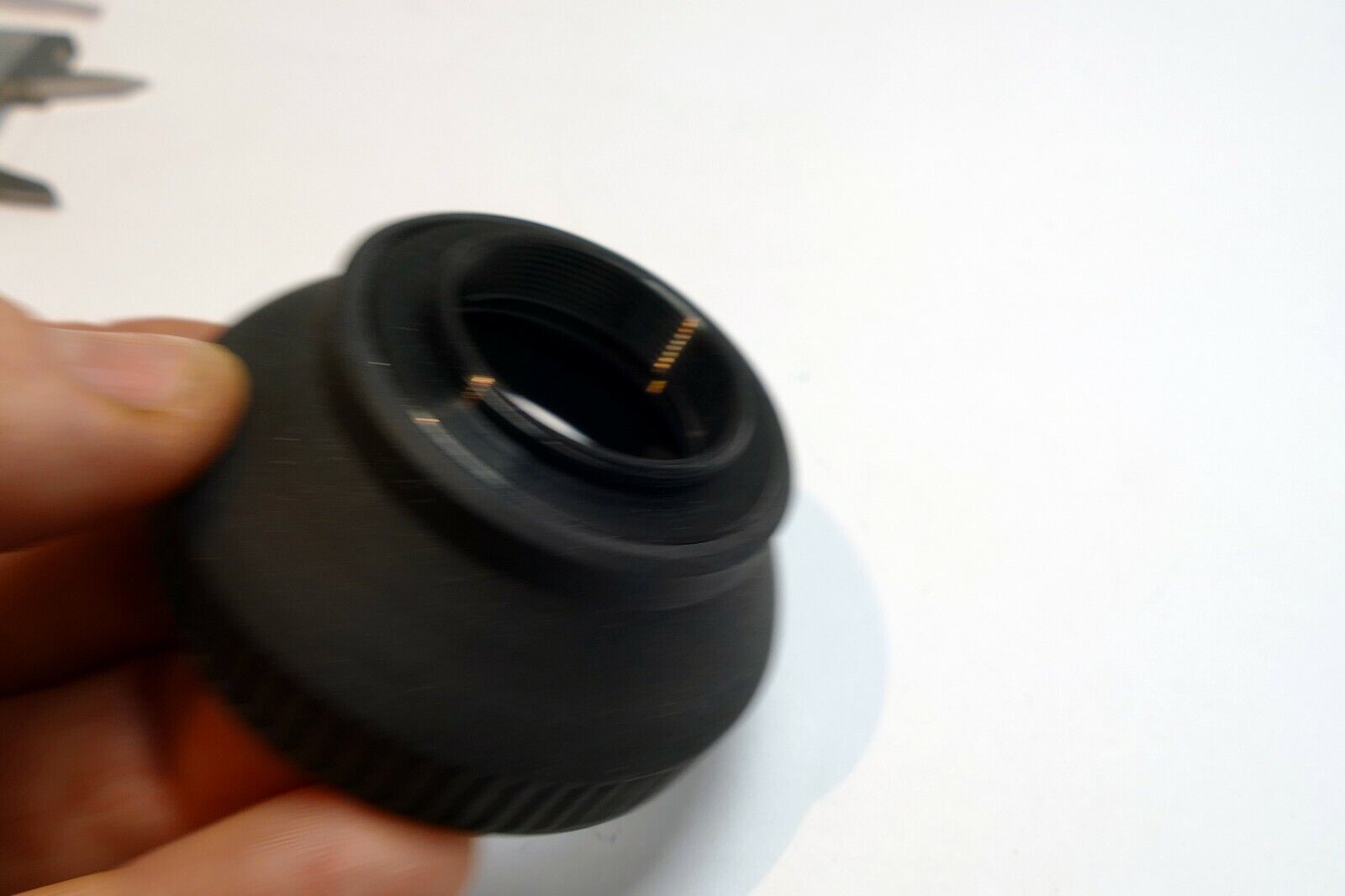 31mm Rubber Lens Hood Shade screw in