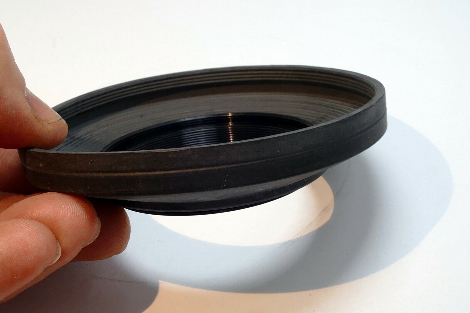 58mm screw in  Rubber Lens Hood Shade wide angle 28mm f2.8 f2.0