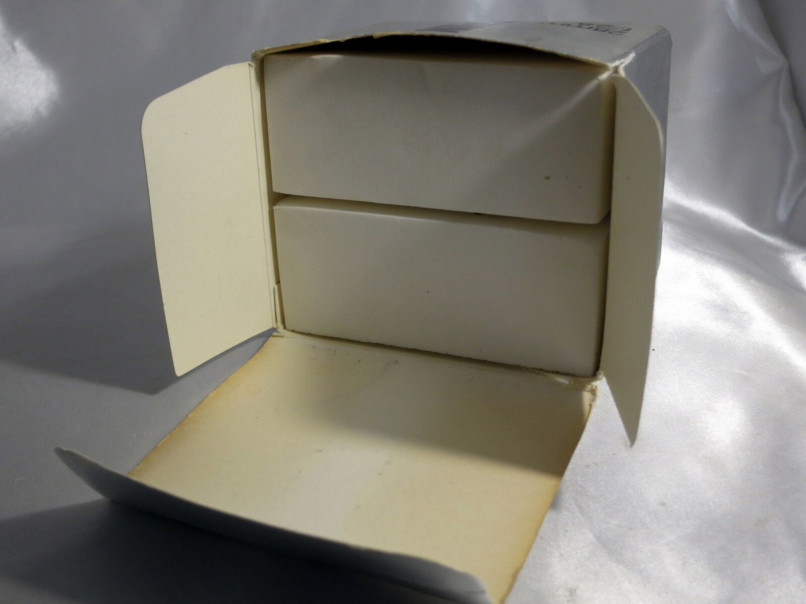 NIKON F 28mm f/2.8 Lens Empty Box (only!) with foam insert  5403009