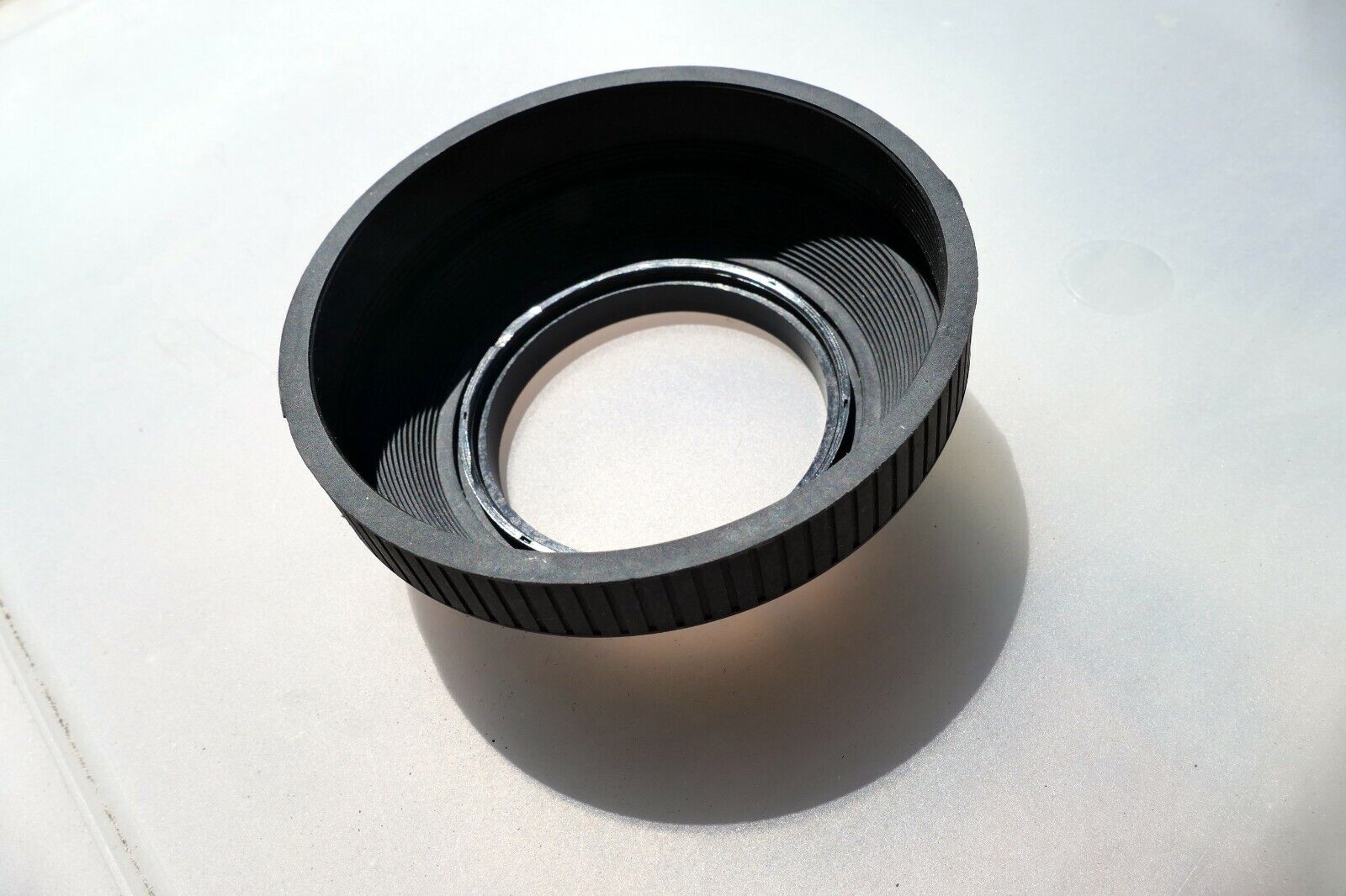58mm Rubber Lens Hood Shade with double threads in the front for f1.7 f1.4