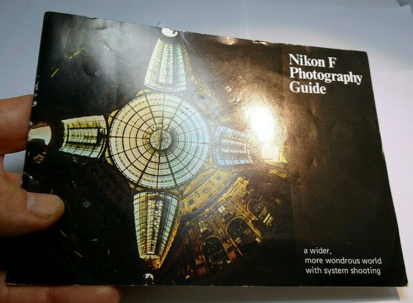 Nikon F Camera  Brochure Lens Photography Guide (EN) 1970 standard prism