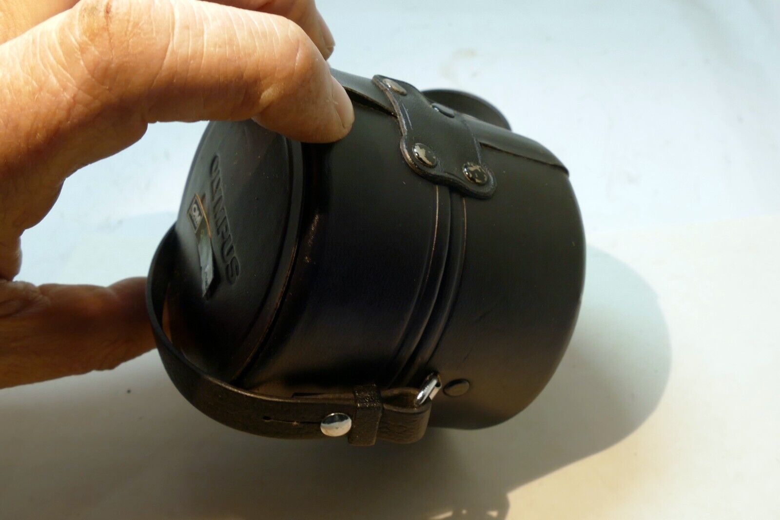 Olympus Hard Lens Case for OM 28mm f3.5 f2.8  genuine OEM - fits 50mm f1.4
