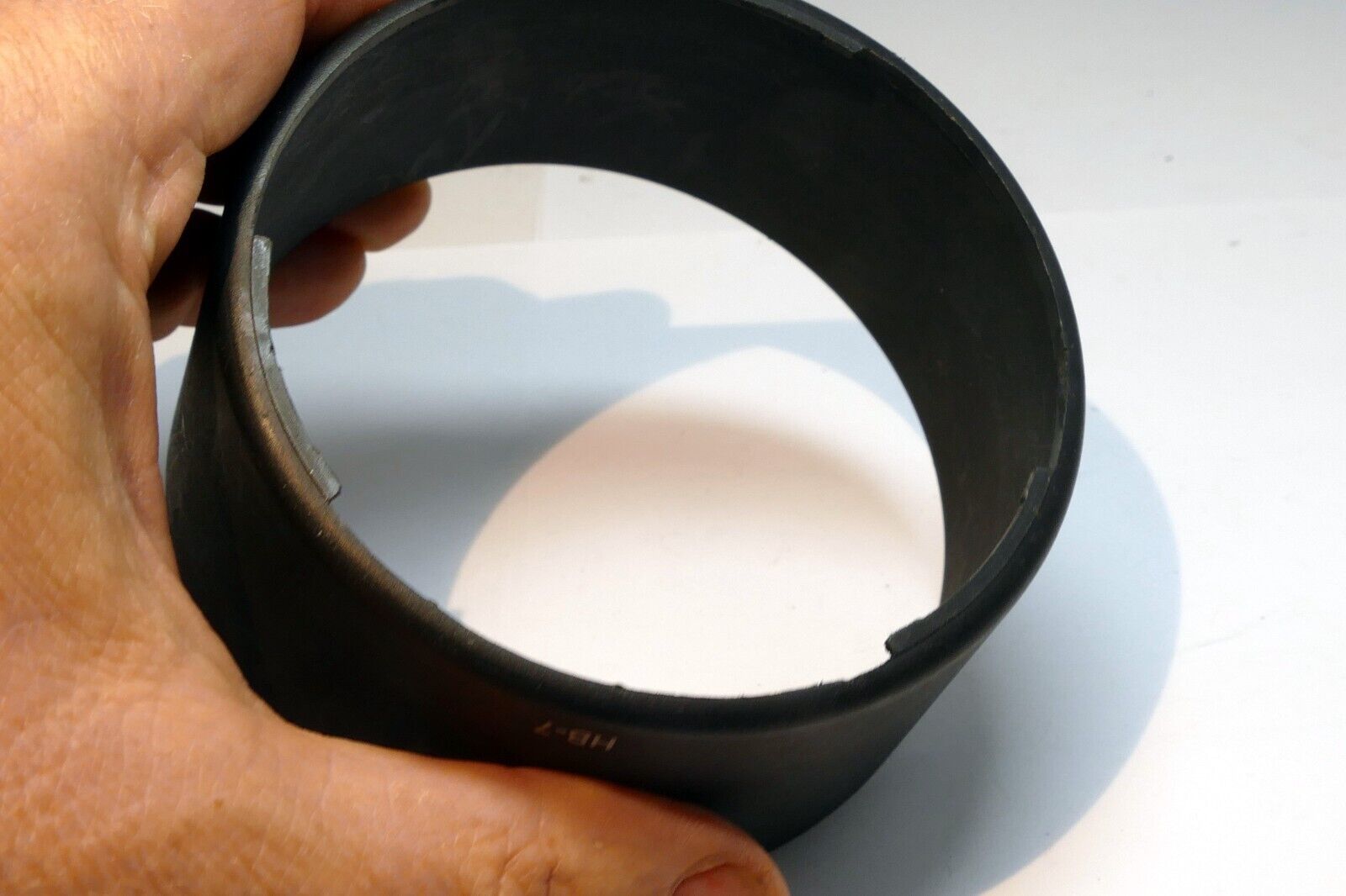 Aftermarket  HB-7 Lens Hood Shade for  Nikon AF Nikkor 80-200mm f/2.8D ED