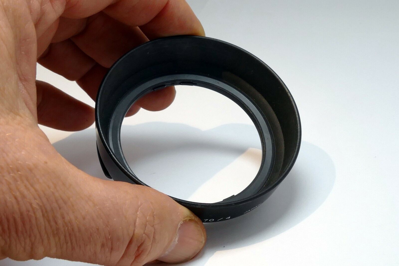 Minolta Maxxum A 35-70mm f4 AF Lens Hood  genuine OEM