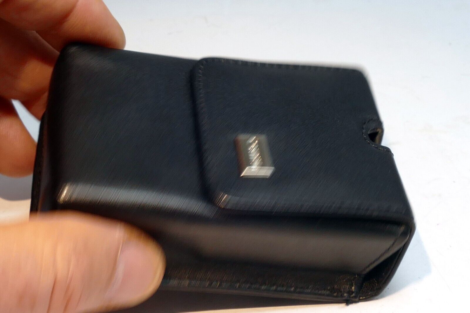 Canon Powershot magnetic snap on case for ELPH IXUS OEM genuine