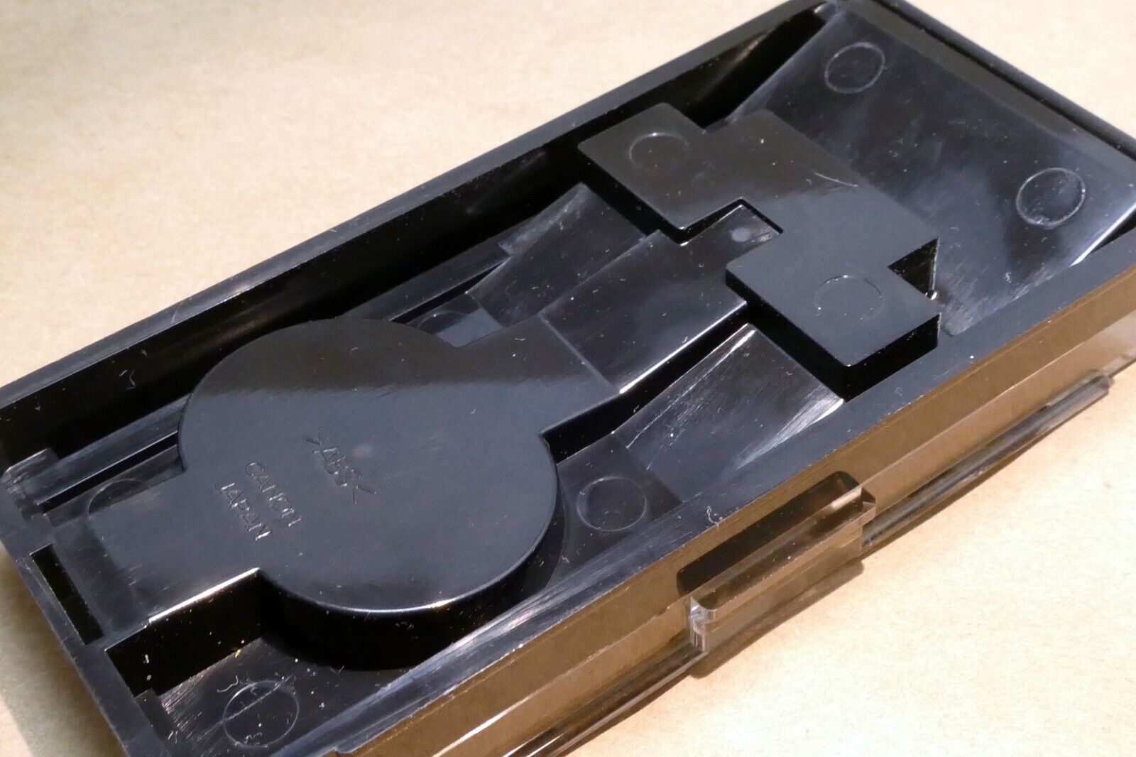 Canon Empty  Plastic Case for focusing screen w/ tweezers system EOS