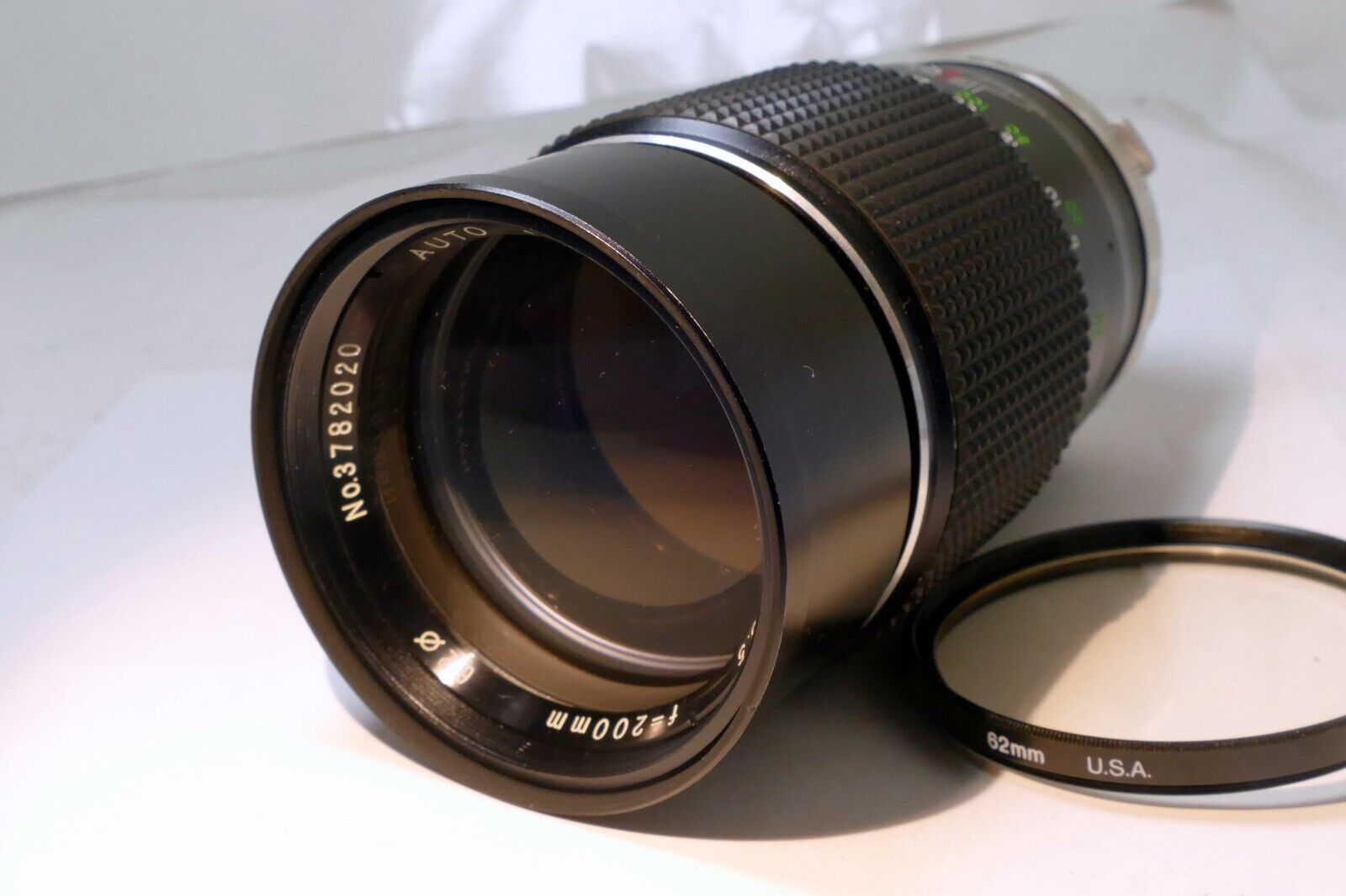 Soligor 200mm f3.5 for Olympus OM manual focus Telephoto prime Lens