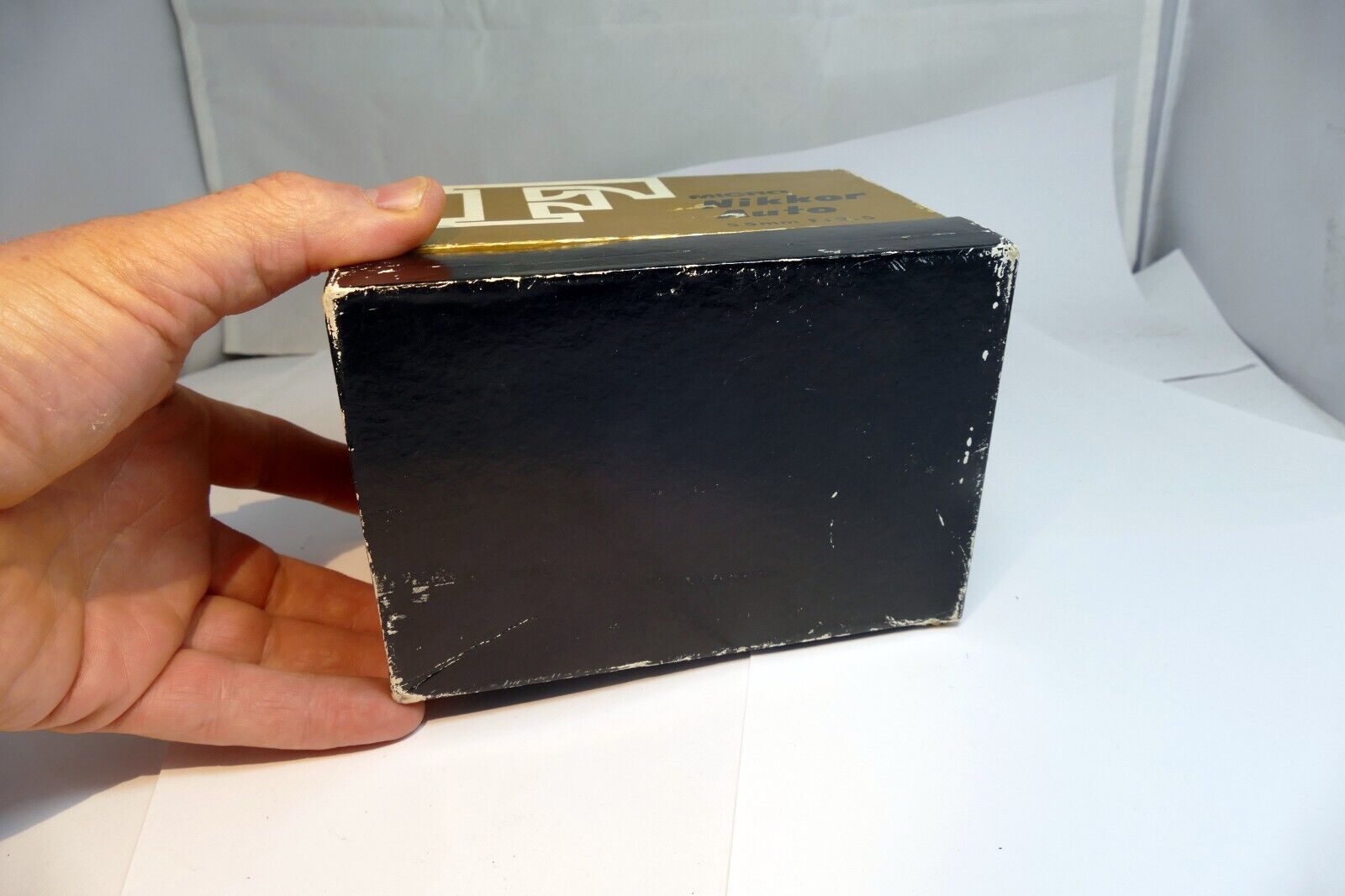 Empty Box for  Nikon Micro Nikkor 55mm f3.5 F Non Ai lens  ( an empty box only)