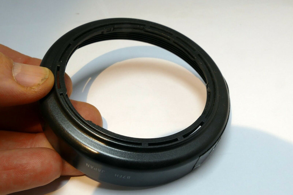 Tamron B7FH plastic Lens Hood Japan for 24-70mm f3.3-5.6 AF zoom 62mm rim