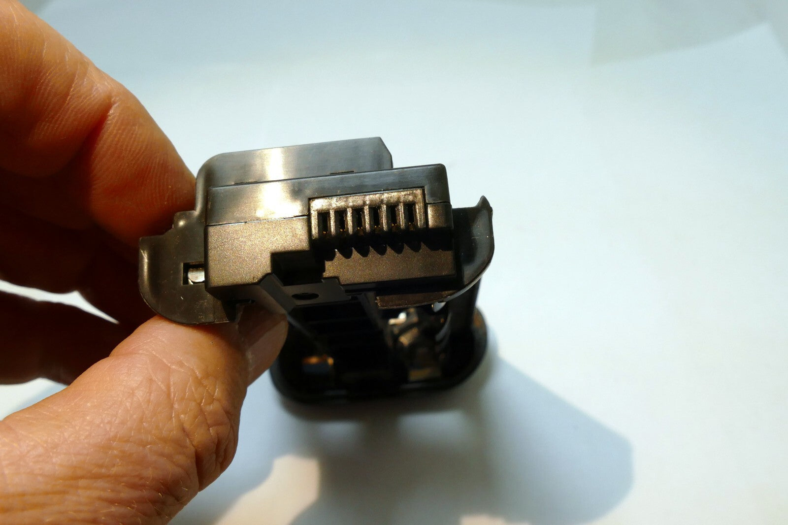 AA Battery Holder for camera grip GC D12H