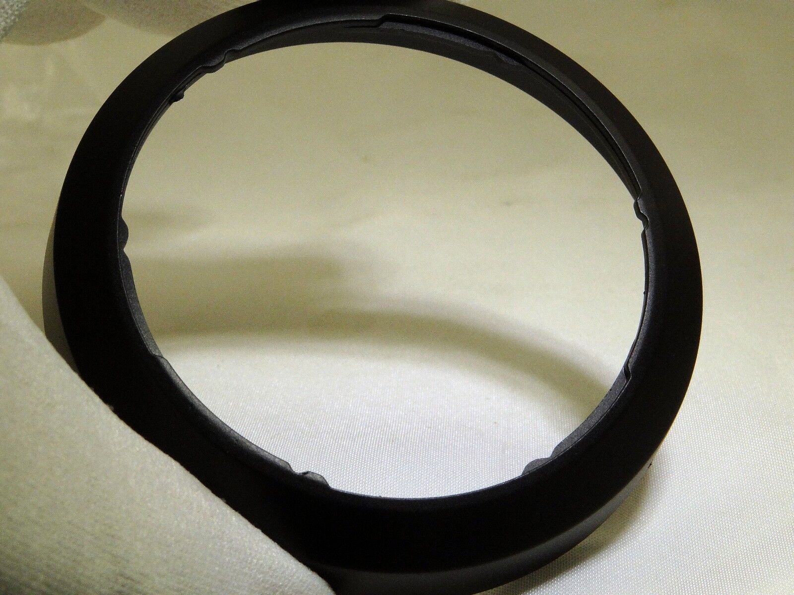 Bayonet Lens Hood for Sony Alpha a SAL 1870 18-70mm f3.5-5.6 replaces ALC SH108