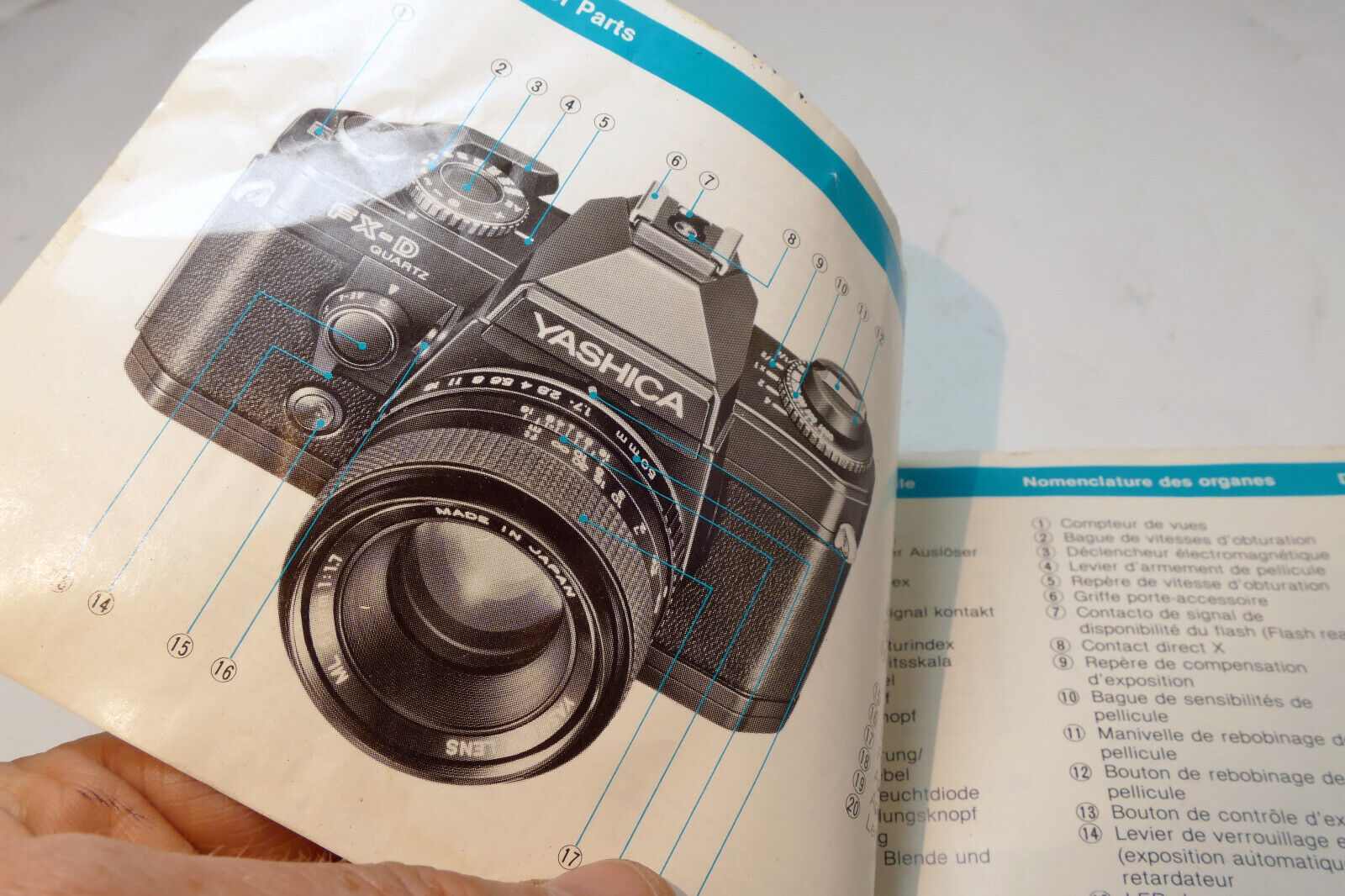Yashica FX-D Quartz 35mm camera Guide Owner's Manual Book English En SP GR FR