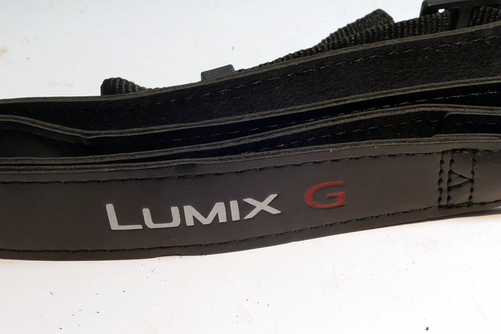 Panasonic Lumix G Shoulder Camera  Strap 2.5cm wide Leather  - Genuine OEM
