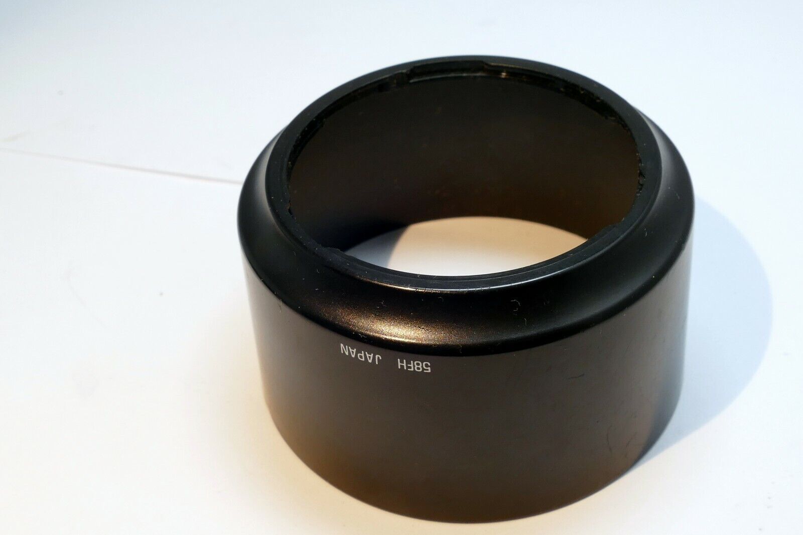 Tamron  58FH 70-210mm f4-5.6 AF Lens Hood Shade Adaptall (manual focus)