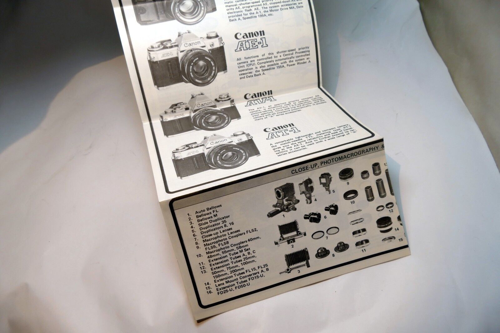 Canon Products F1 A-1 G-III 17 28 Brochure Advertisement vintage camera 1970's