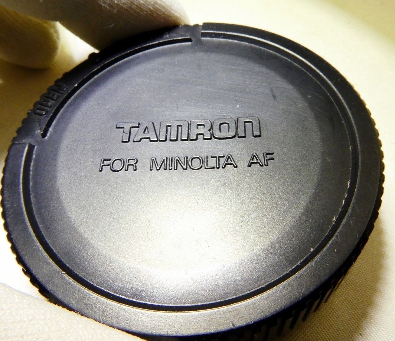 Tamron AF bayonet lens mount Rear Lens Cap for Minolta Maxxum Sony DT twist on
