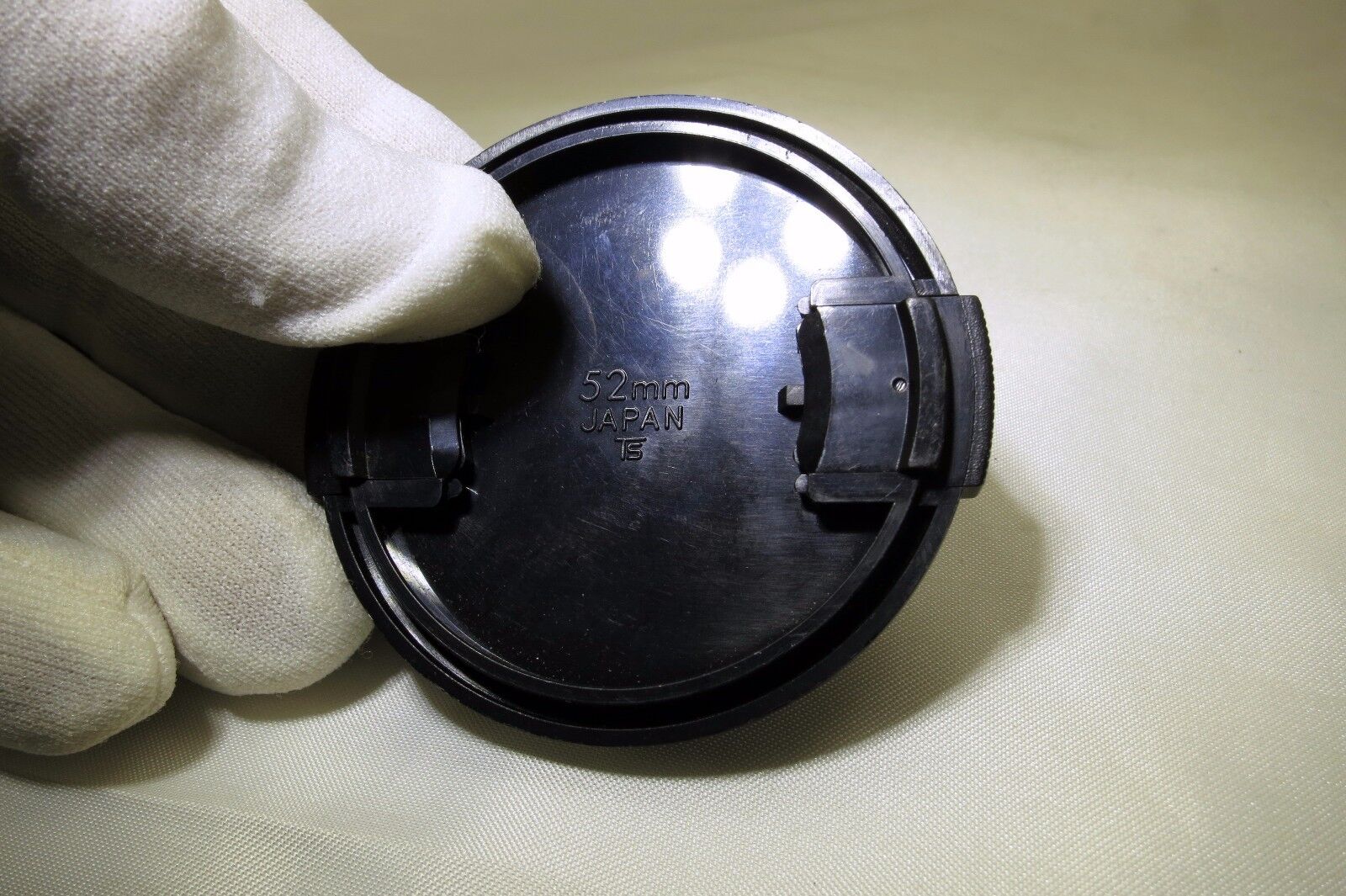 Vivitar 52mm front cap Snap on type plastic