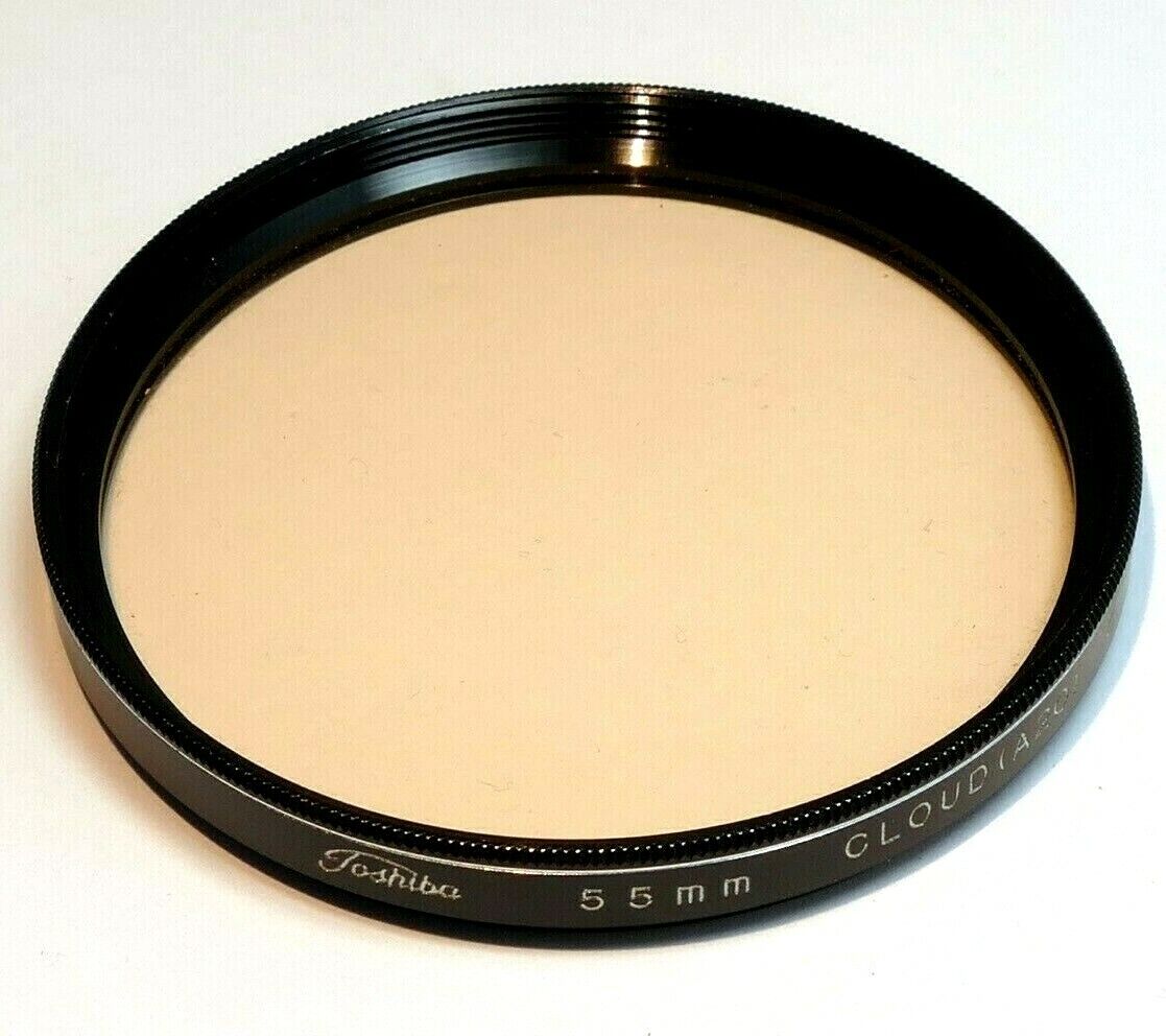 Toshiba  55mm Filter Cloud A20 81C  light amber worming made in Japan