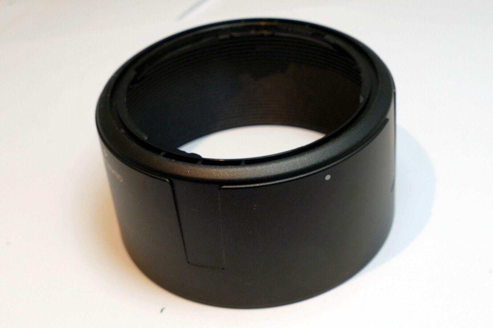 Quantaray Bayonet Lens Hood Shade for Tamron 90mm f/2.8 Di VC USD macro 62mm