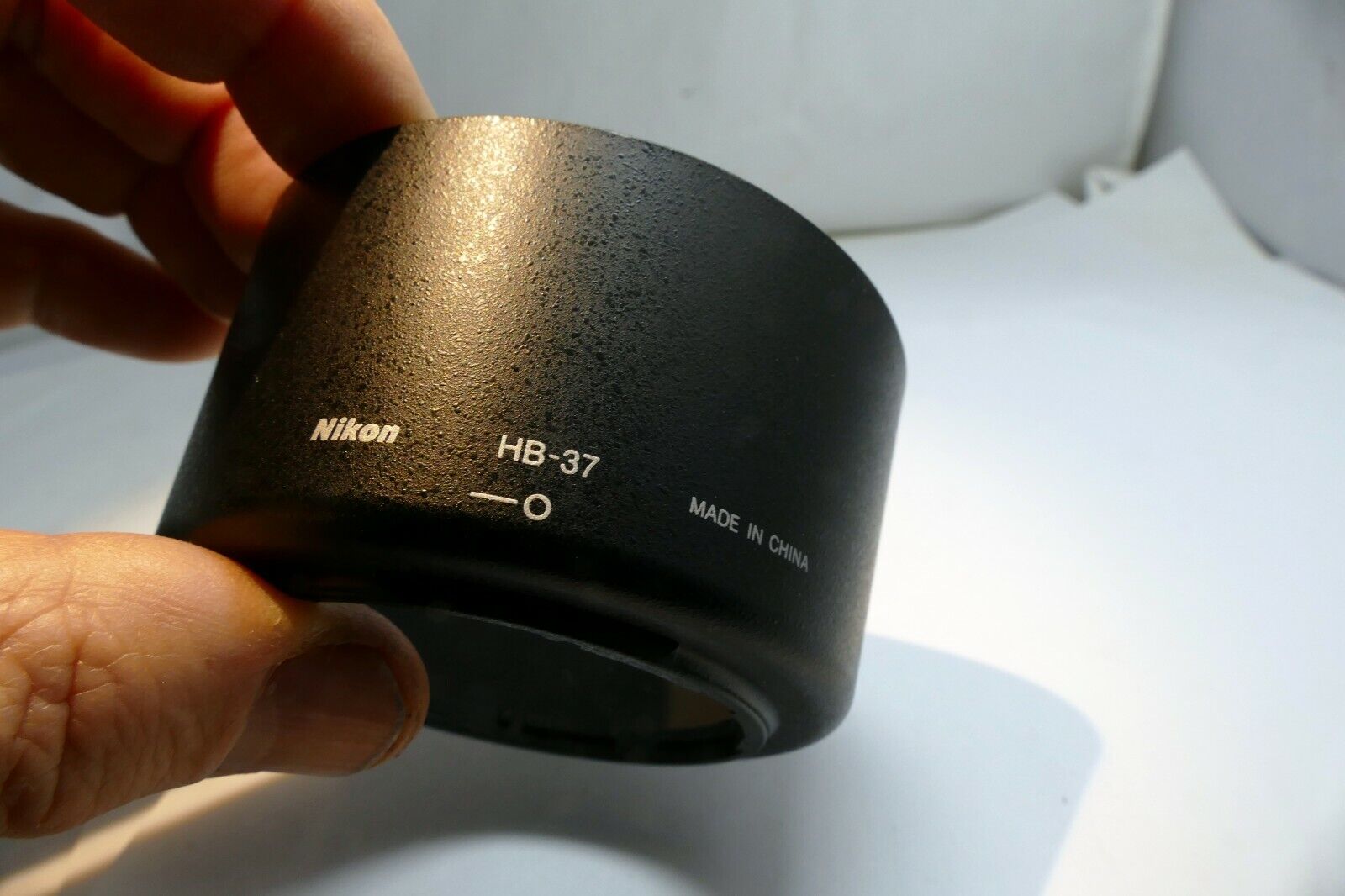 Nikon HB-37 Lens Hood Shade AF-S Nikkor MICRO 85mm f3.5 VR 55-200mm ED Genuine