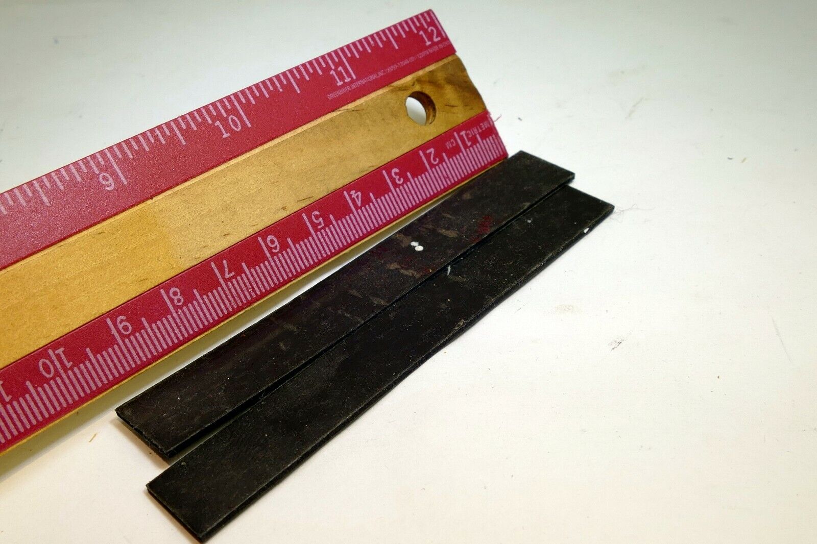 Magnet strips for  Lindahl Specialties LS Vignette Shade