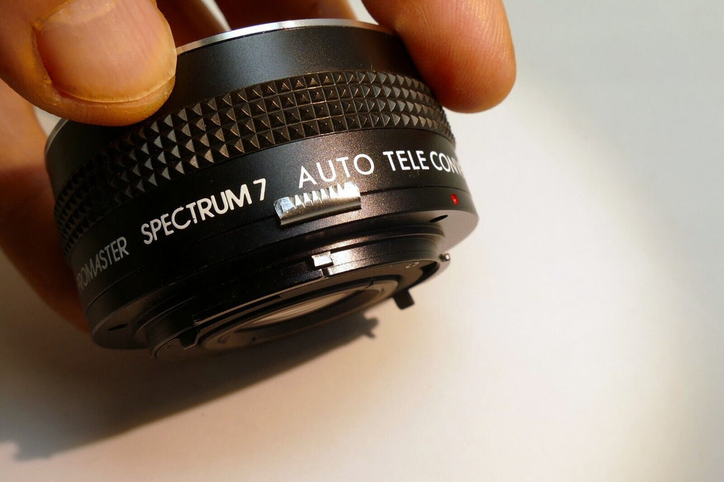 Promaster Spectrum 7 MC 2X Lens teleconverter for OM mount manual focus