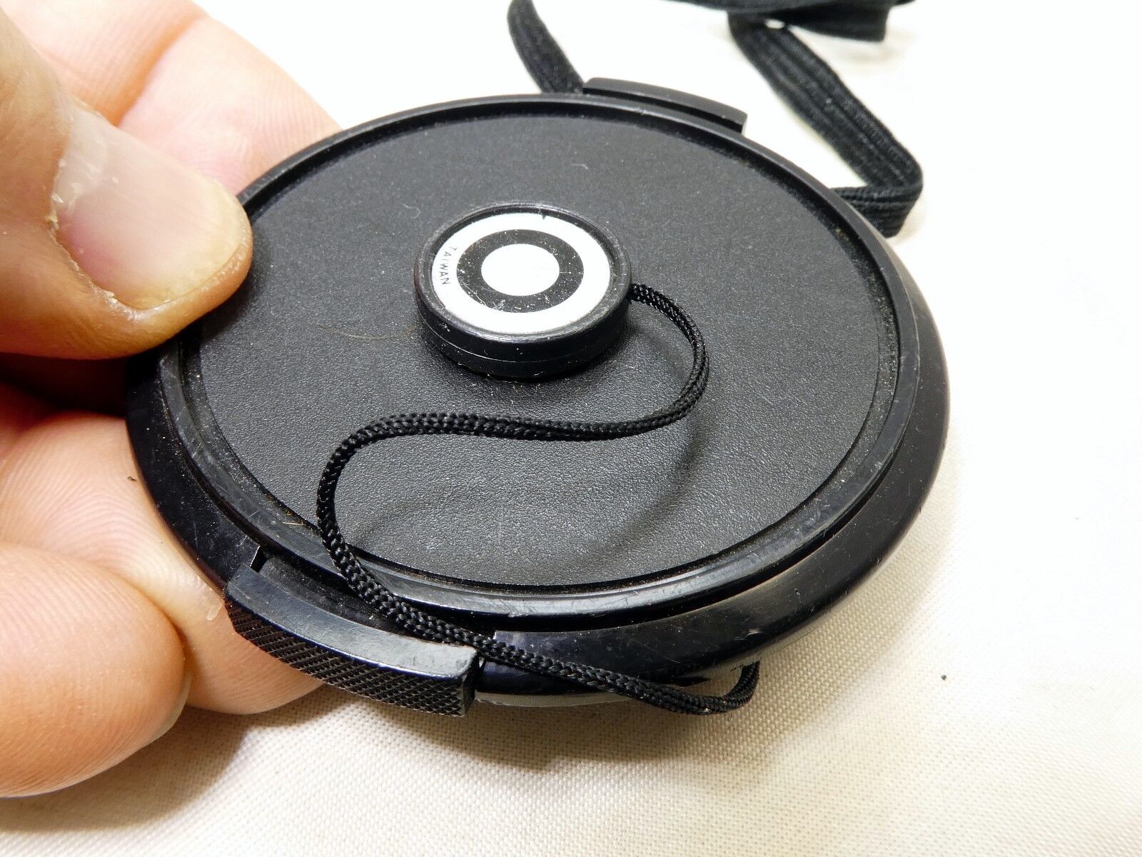58mm Lens Front Cap w/ Keeper String  Black made in Japan