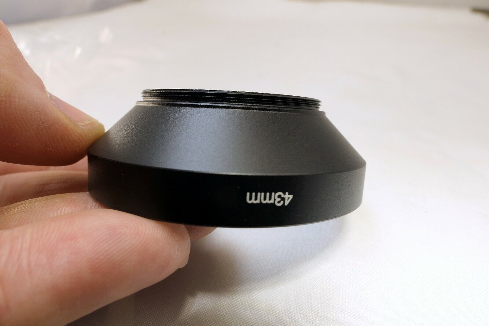 43mm Metal LENS hood Wide Angle for 3.5cm 2.8cm screw w/ threads in front rim 62