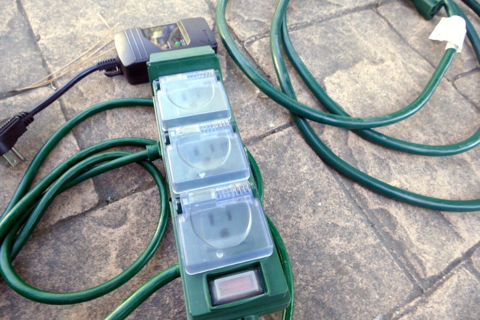 Outdoor Power Strip Stake Timer (Remote Control)  10ft Extension Cord - LOT PACK