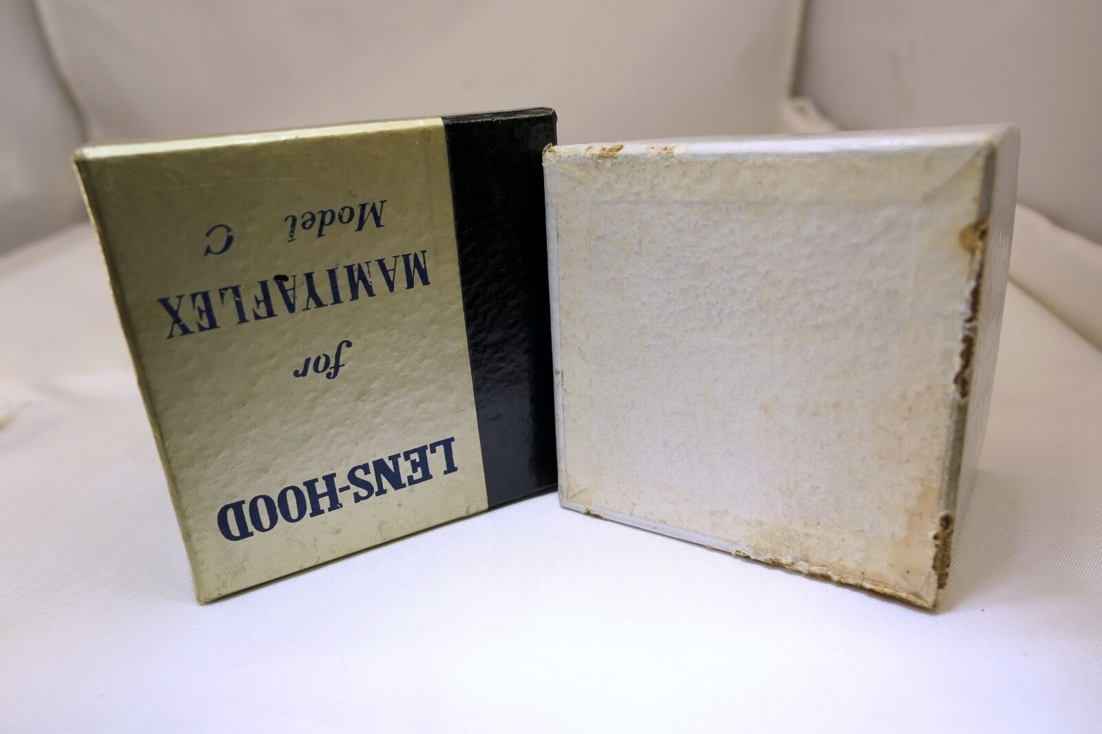 empty box for Mamiya TLR Mamiyaflex Lens Hood Model C