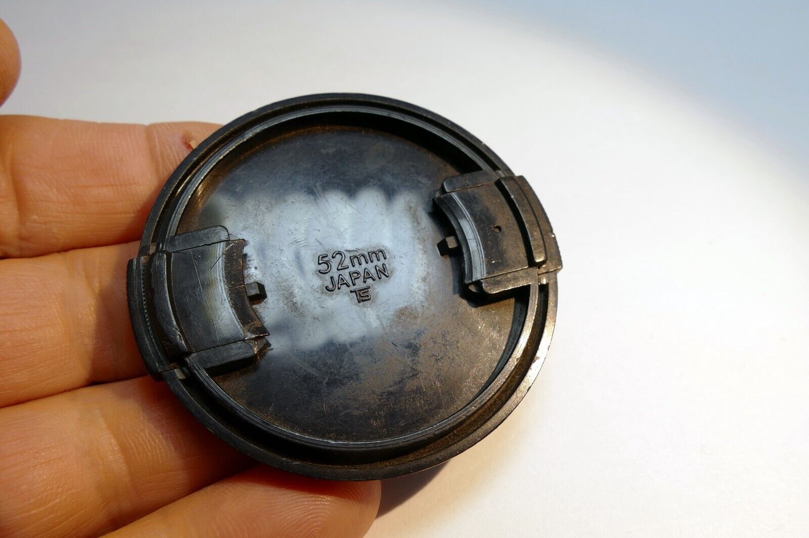 Makinon 52mm snap on type Lens Front Cap  for 80-200mm