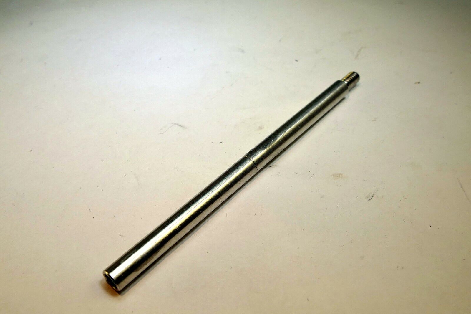 Four inch rod for Lindahl LS Vignetter Lens Shade 4.5"