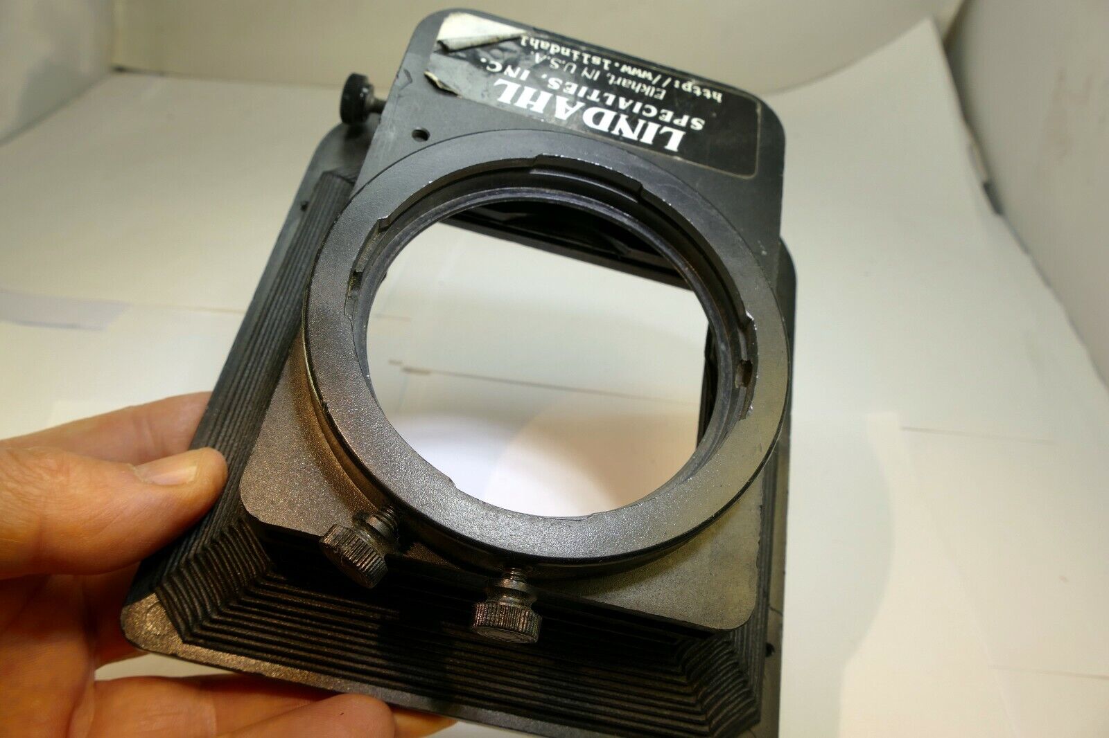 Lindahl Bellows lens Hood 31.1325 Bell-O-Shade Single 3X3 filter slot CF HASS