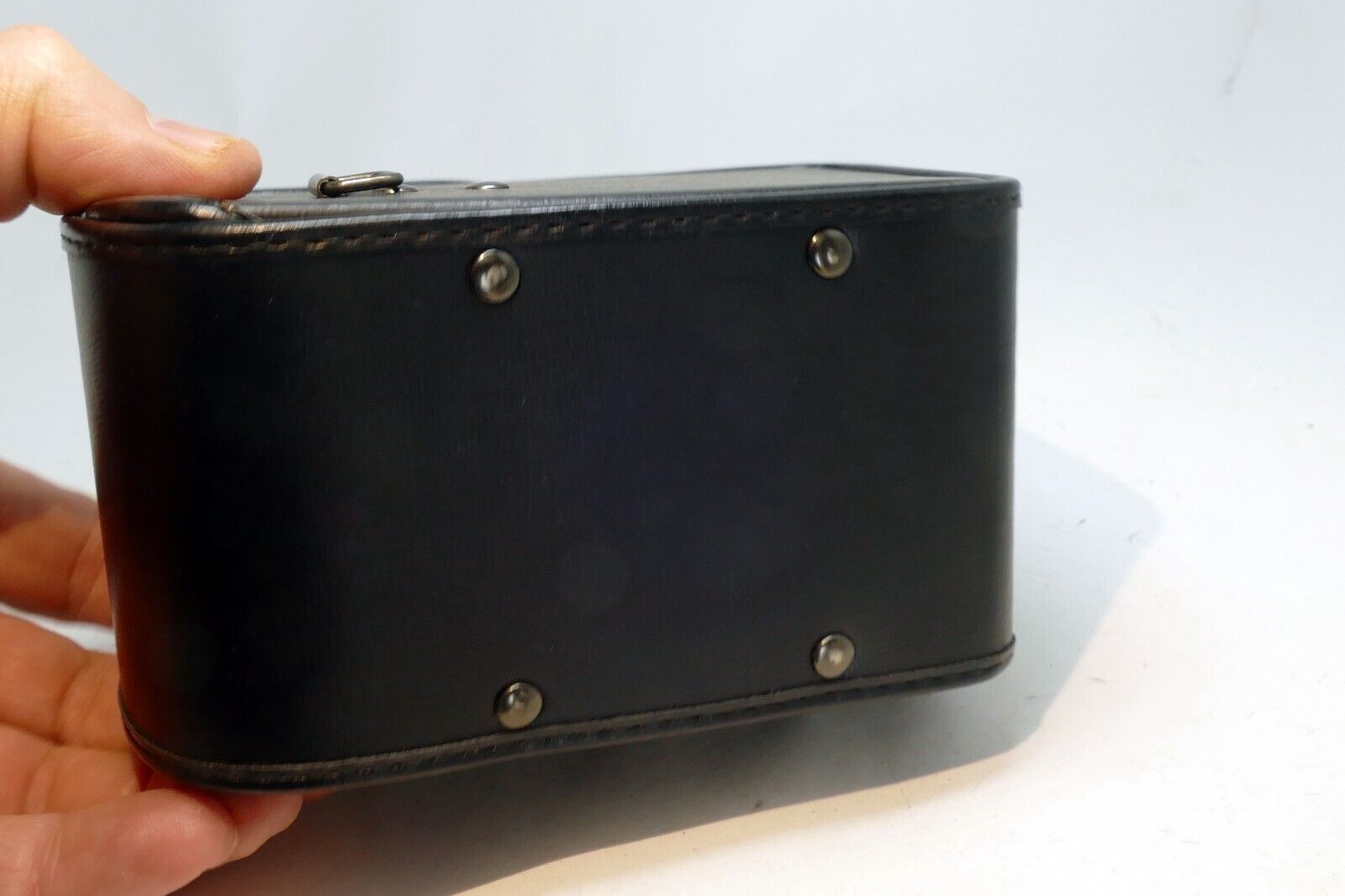 Tamron L-10 Leather Hard Case for 28-80mm lens