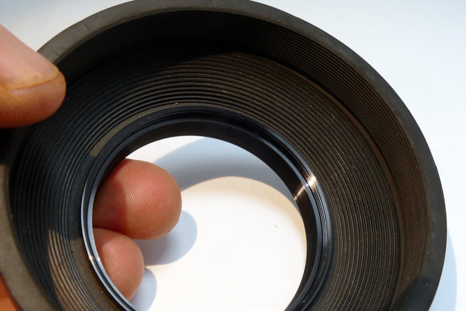 HOYA 52mm  Rubber Lens Hood Shade double  threaded for  50mm f1.4