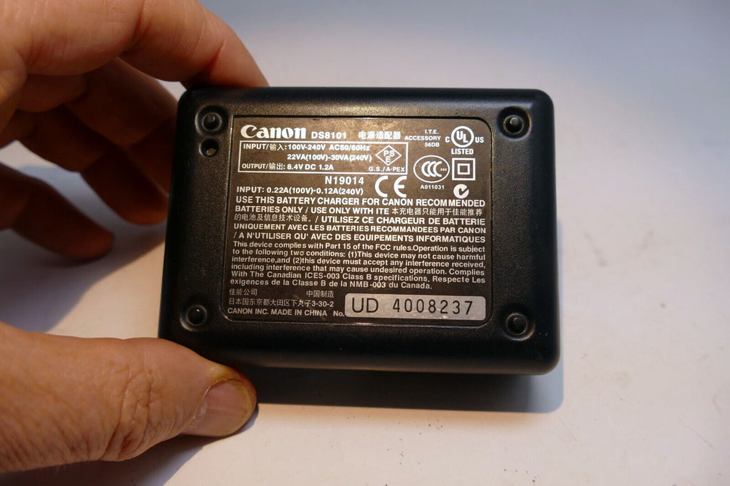 Canon CB-5L charger for BP 511A Battery & 5D 50D 40D 30D 20D NB-5L - OEM Genuine