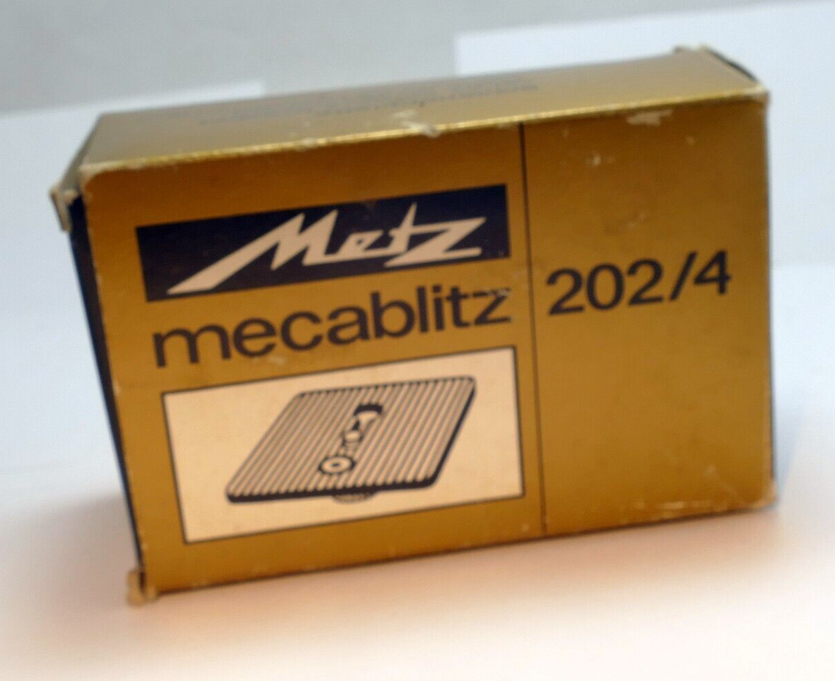 METZ MEDIUM FORMAT Tripod CAMERA BRACKETS CAT. No. 5514 202/4 Metz Mecablitz