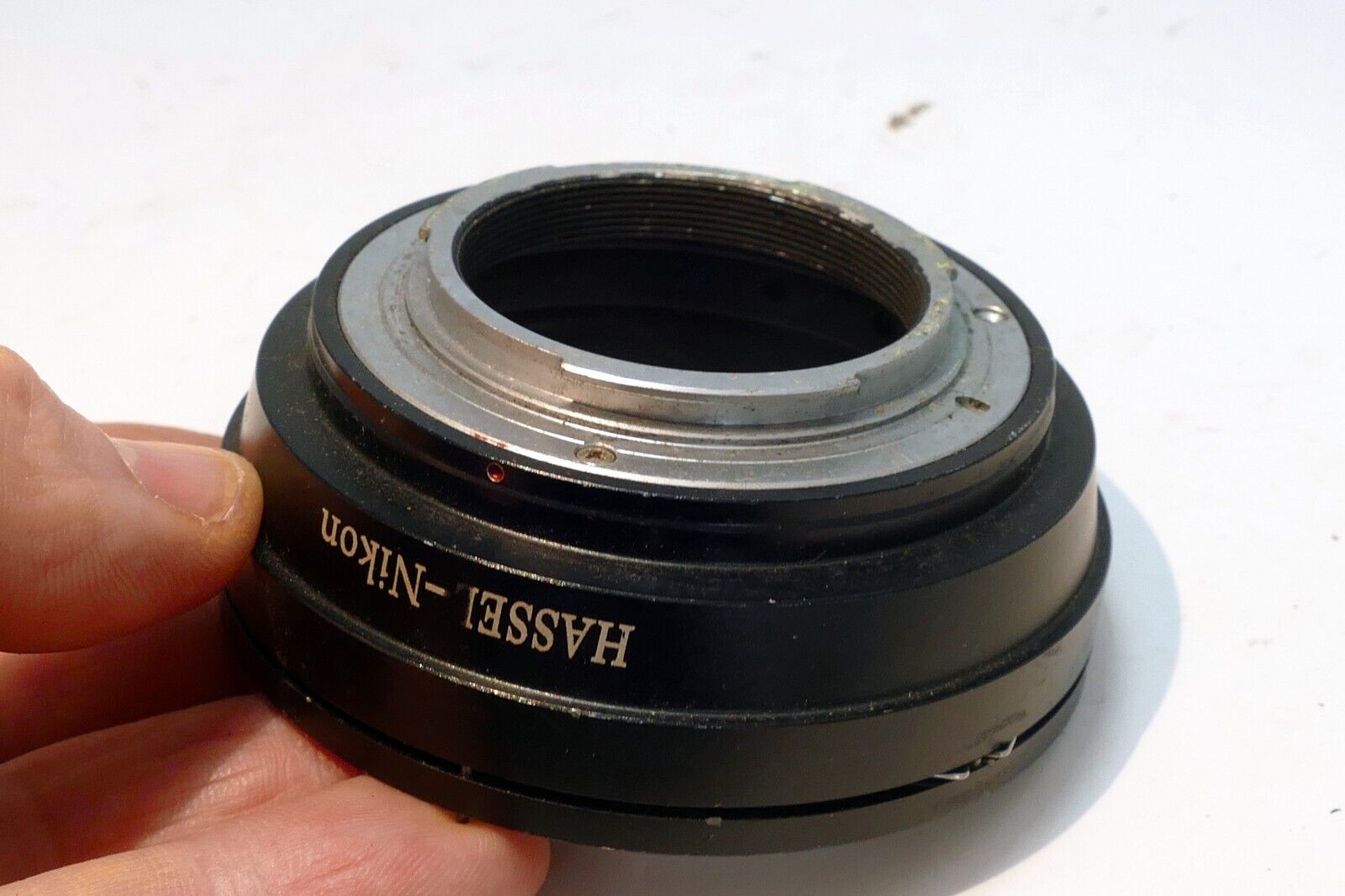 Hasselblad V 500 645 Lens Mount adapter to Nikon F (Ai Ai-s) Camera